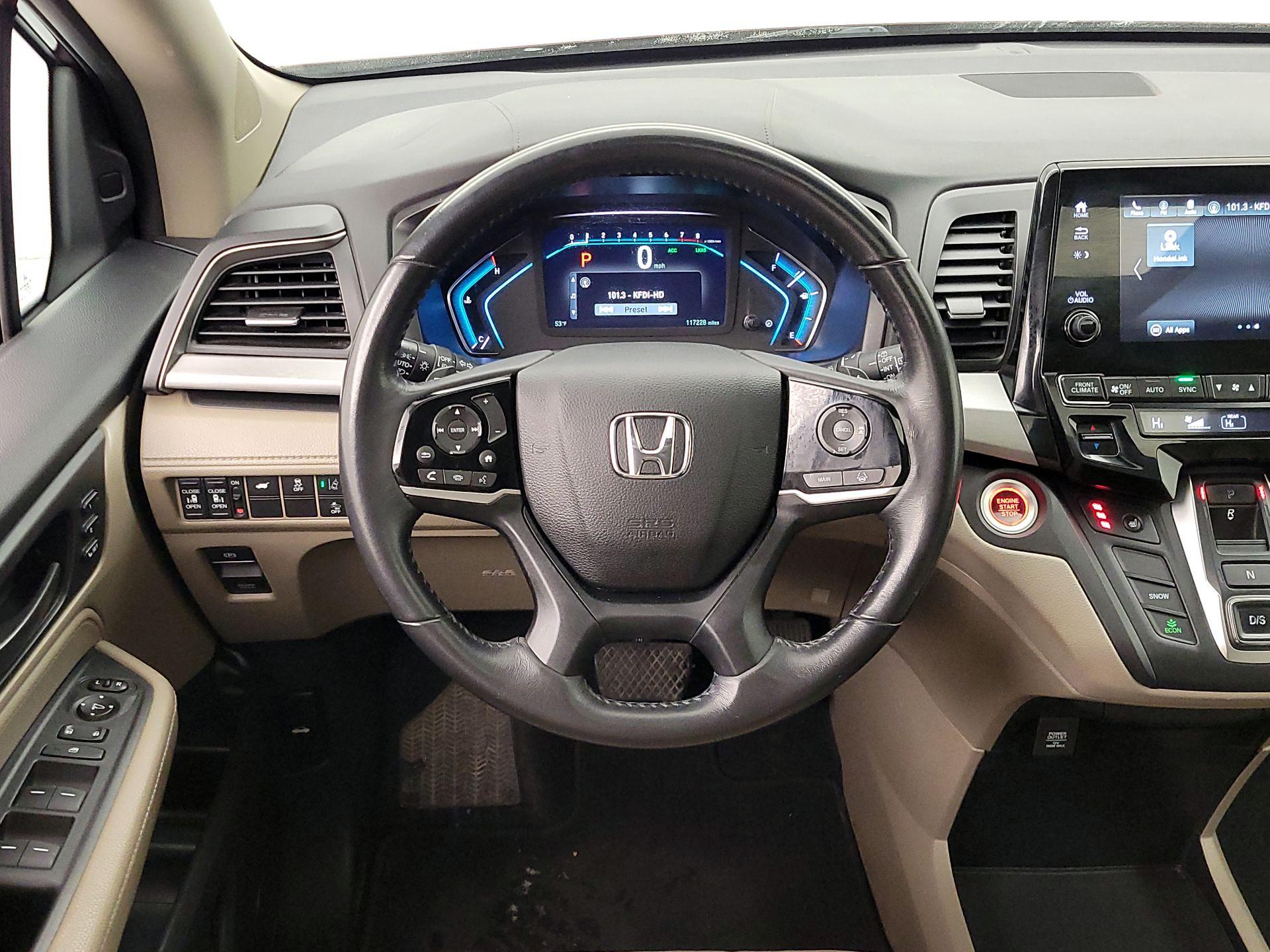 Thumbnail: 2018 Honda Odyssey - 10