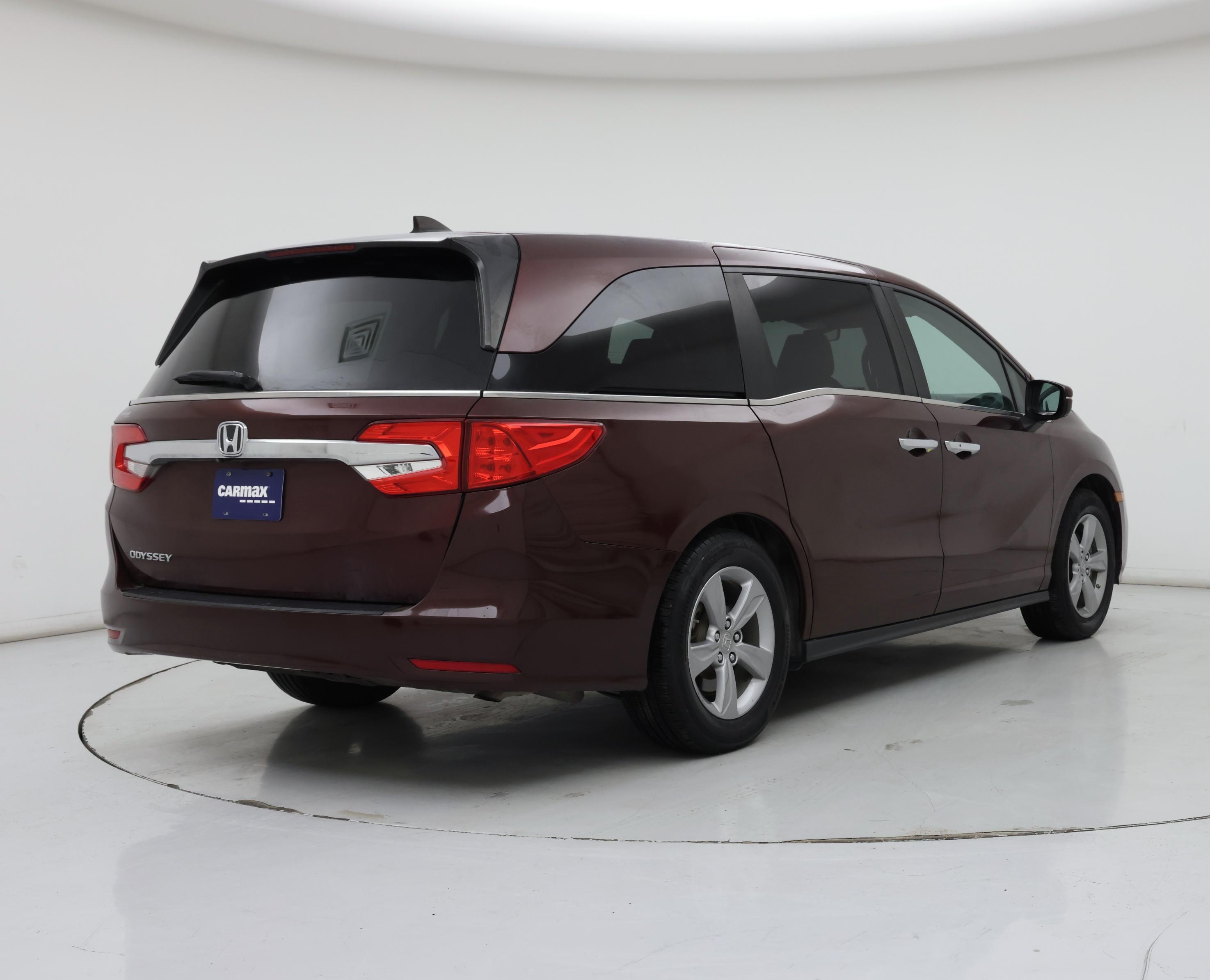 Thumbnail: 2018 Honda Odyssey - 8