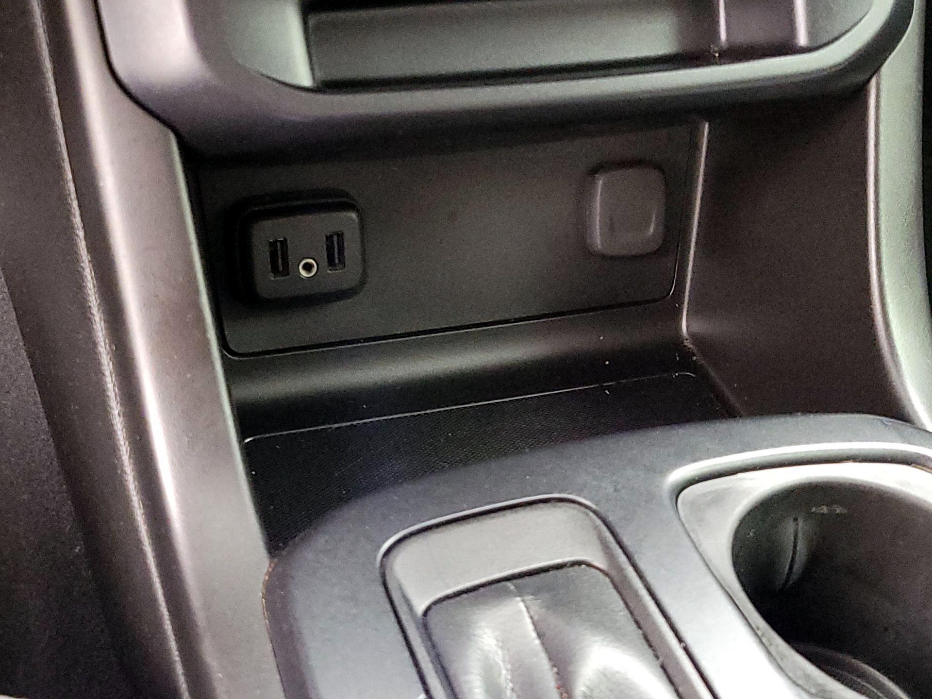 Thumbnail: 2019 Chevrolet Colorado - 18