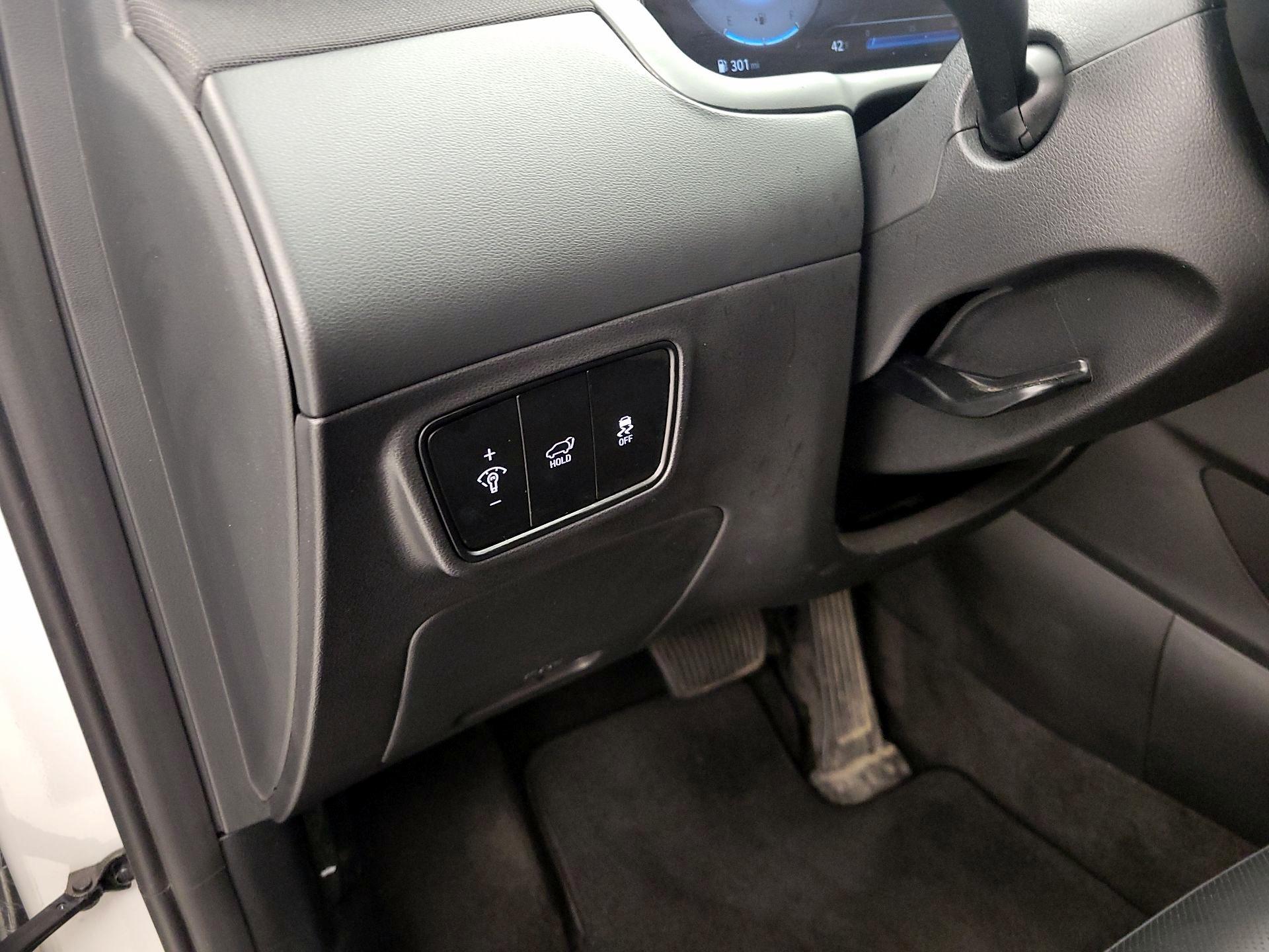 Thumbnail: 2023 Hyundai Tucson - 13