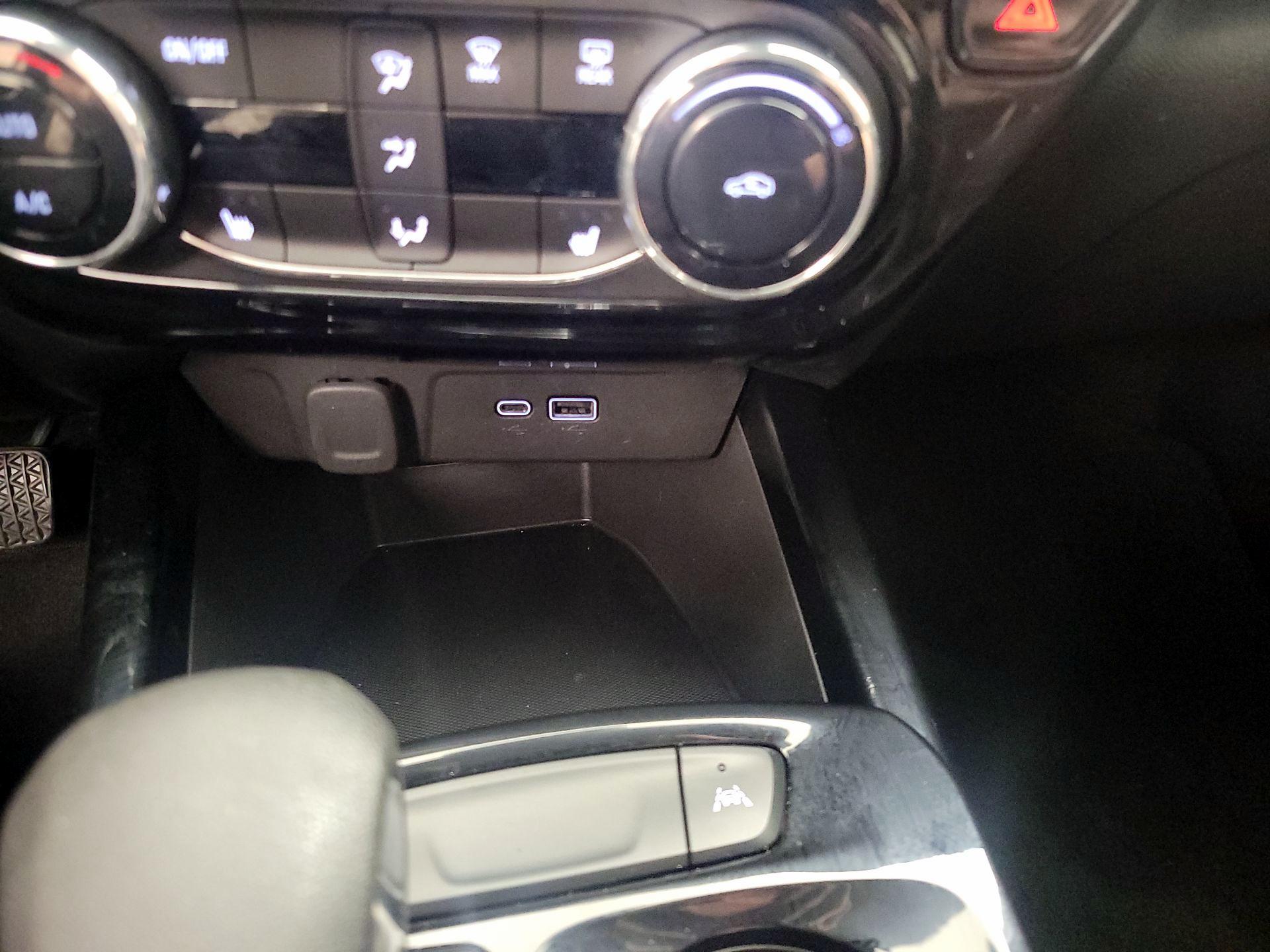 Thumbnail: 2025 Chevrolet Trax - 18