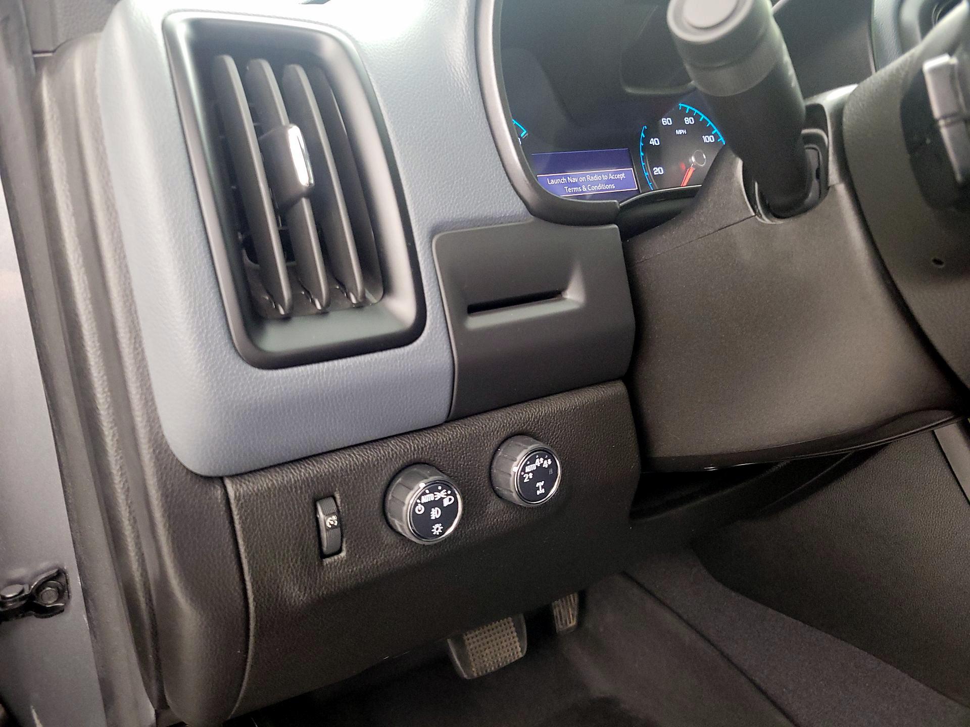 Thumbnail: 2021 Chevrolet Colorado - 13