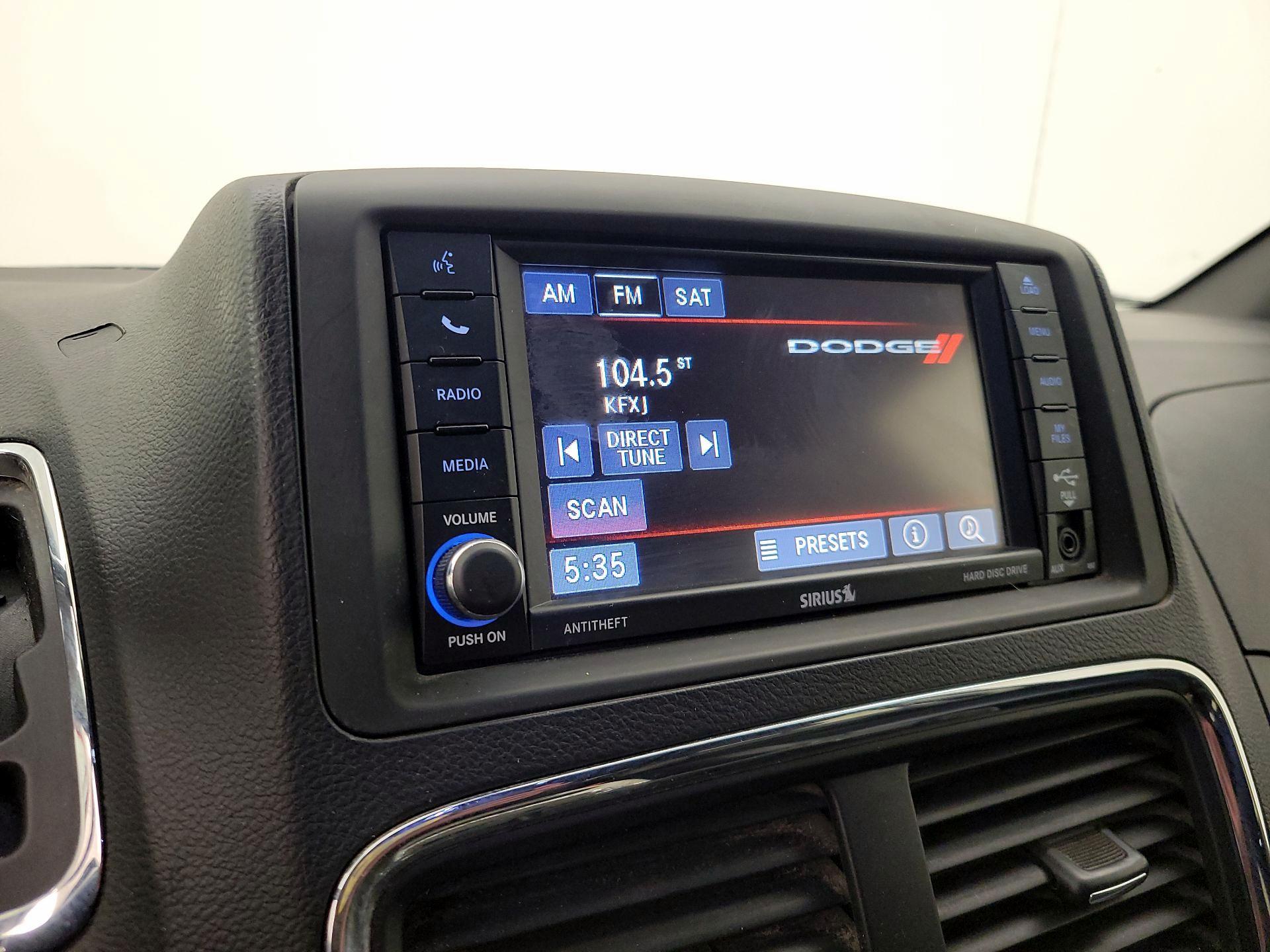 Thumbnail: 2015 Dodge Grand Caravan - 15