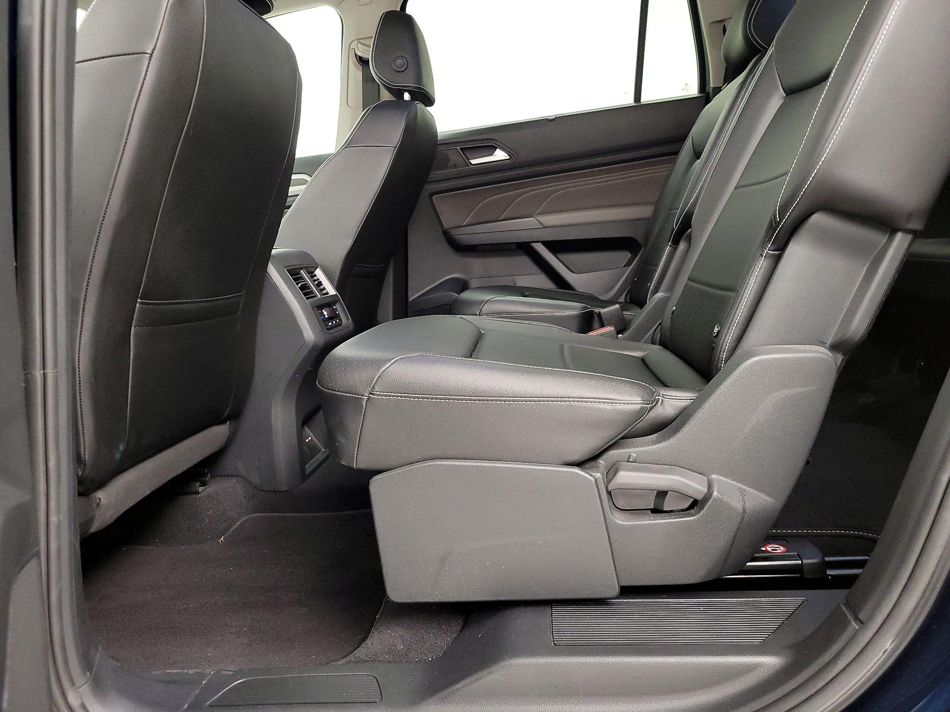 Thumbnail: 2023 Volkswagen Atlas - 19