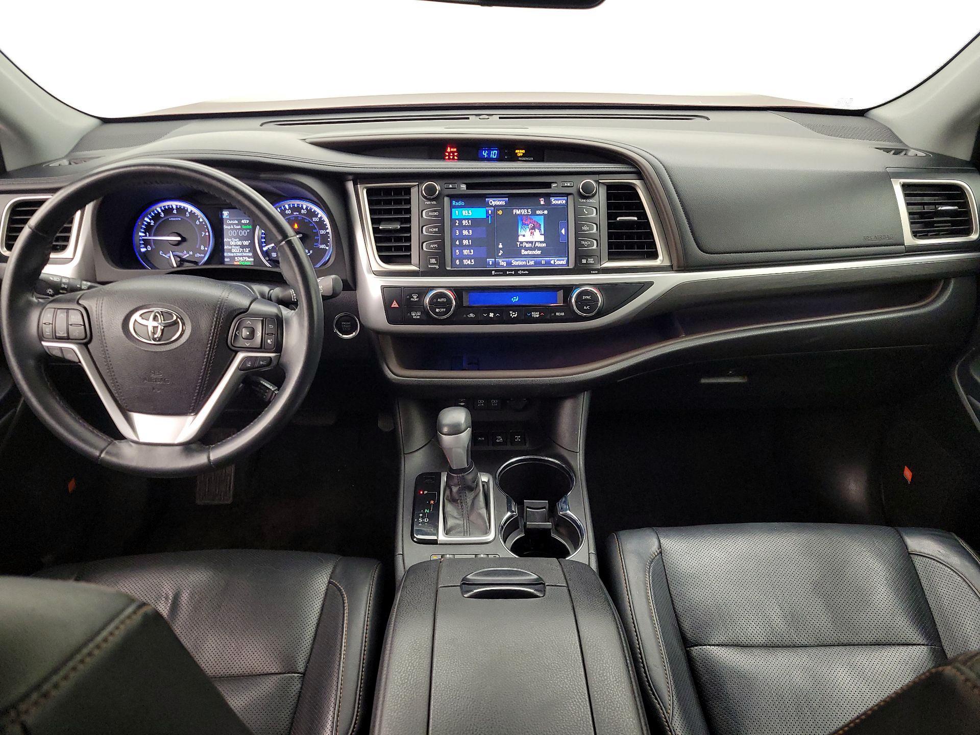 Thumbnail: 2019 Toyota Highlander - 9