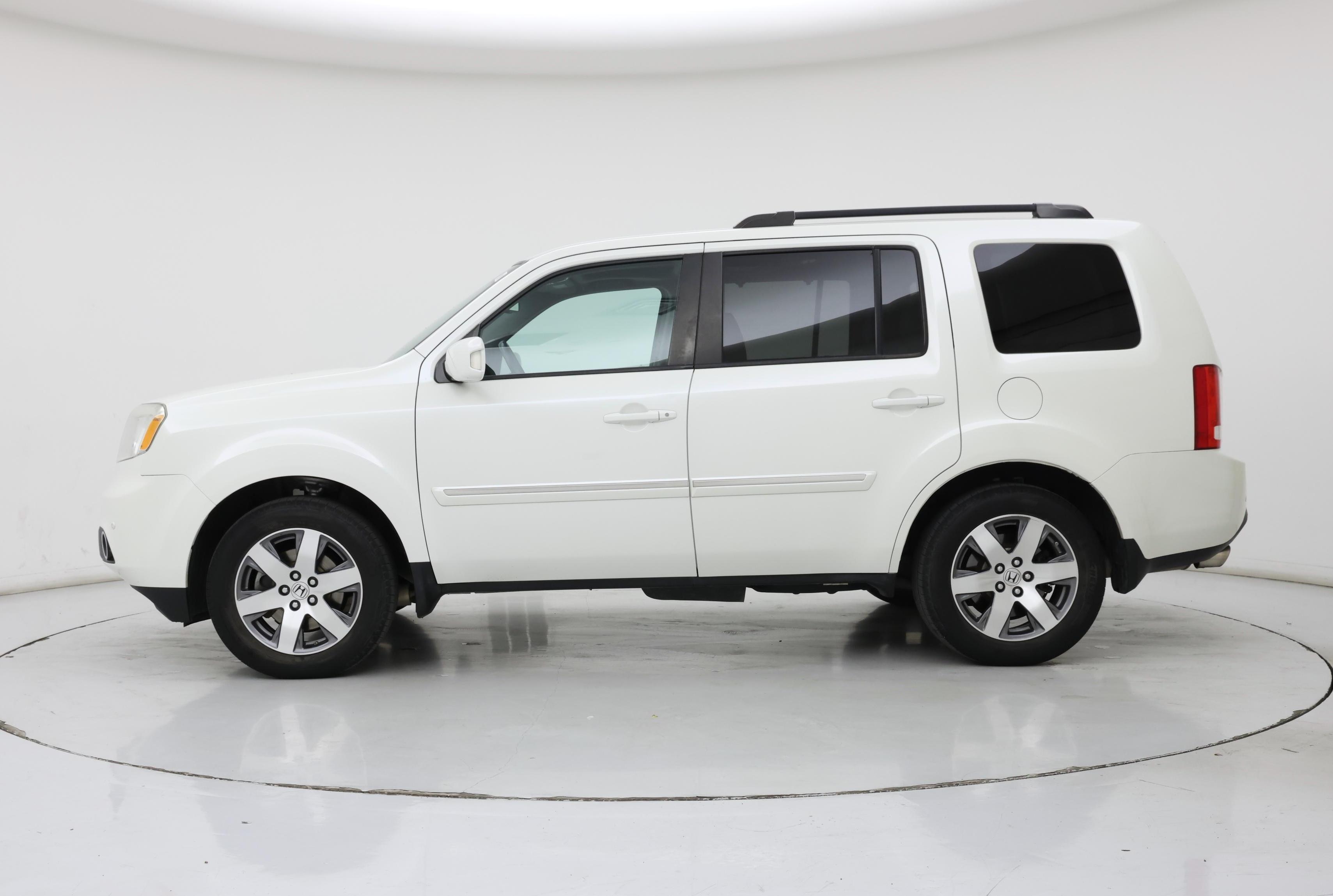 Thumbnail: 2015 Honda Pilot - 3