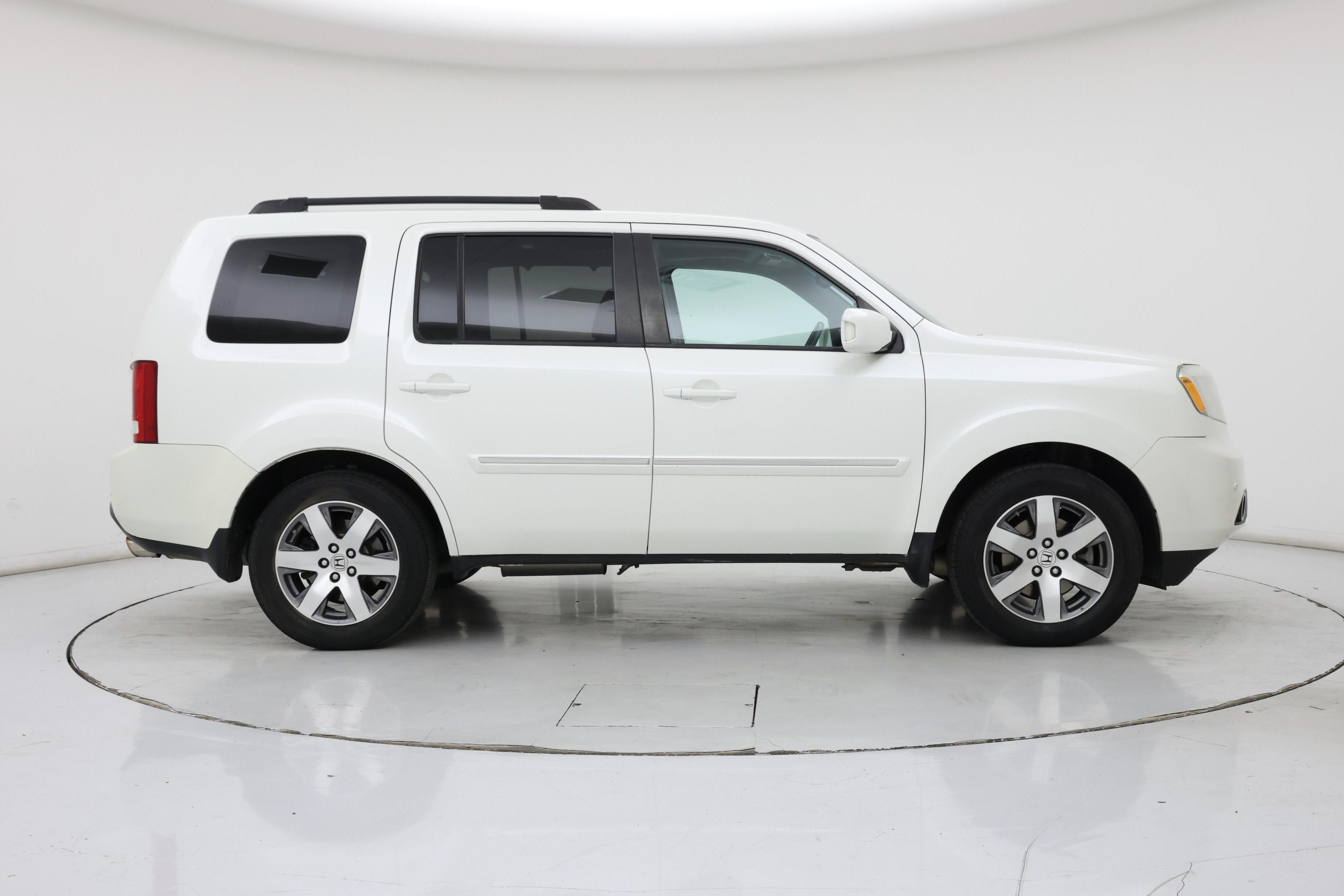 Thumbnail: 2015 Honda Pilot - 7