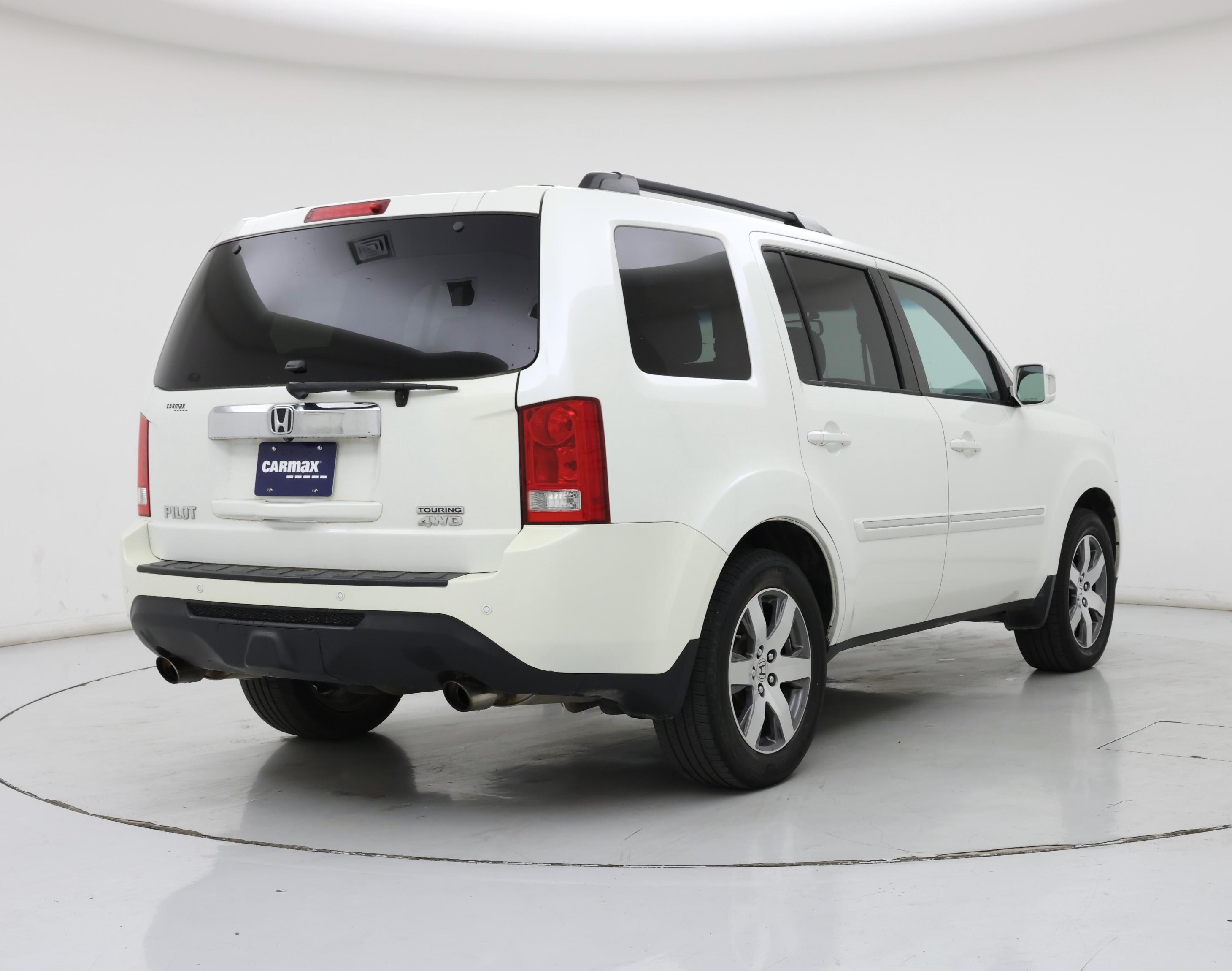 Thumbnail: 2015 Honda Pilot - 8