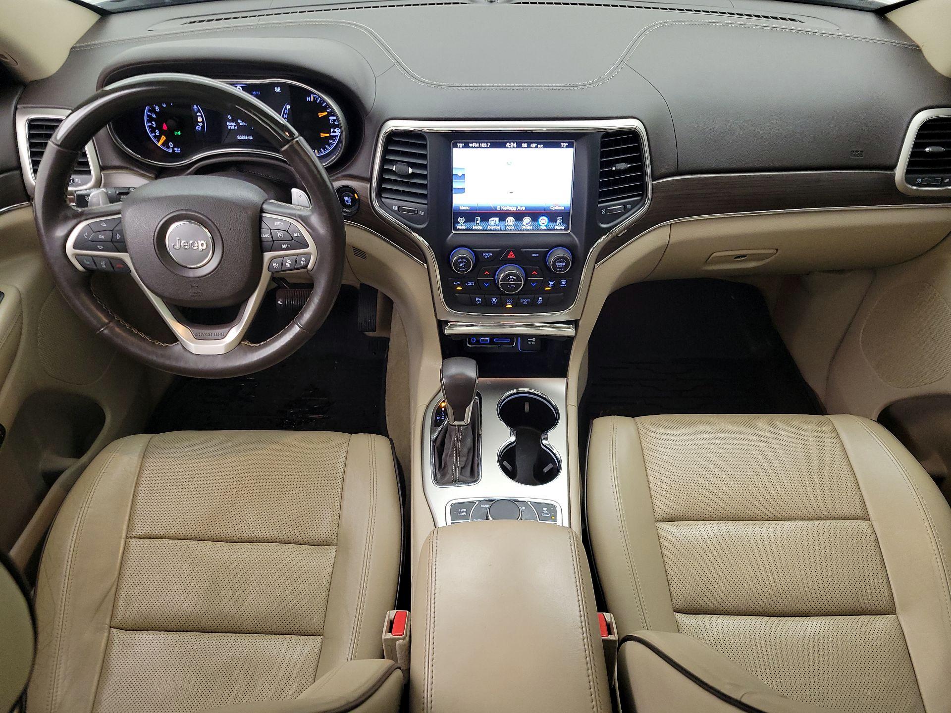 Thumbnail: 2016 Jeep Grand Cherokee - 9