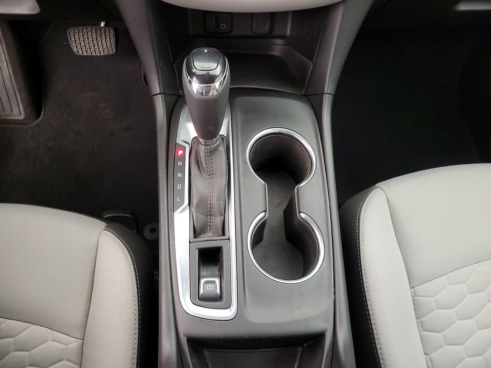 Thumbnail: 2018 Chevrolet Equinox - 17