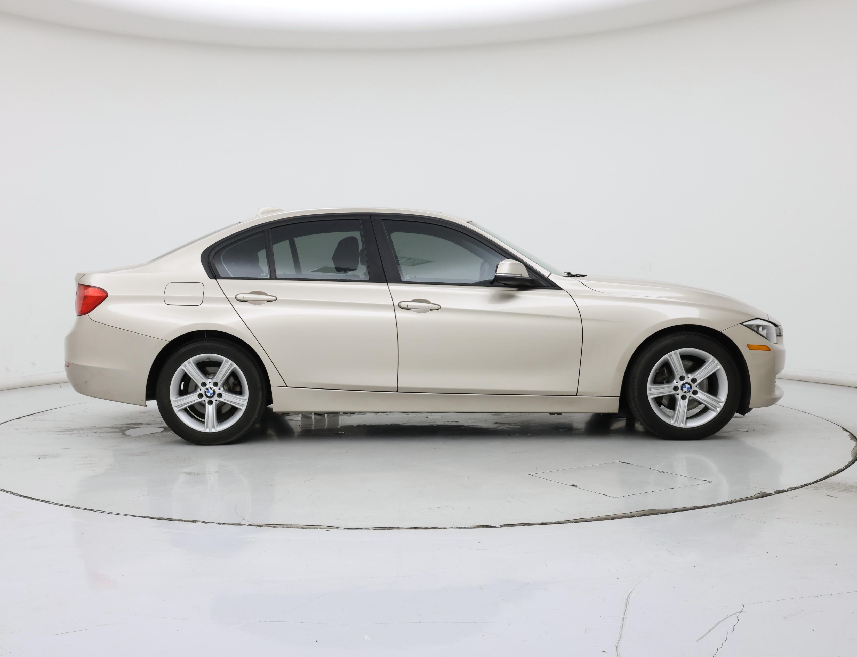 Thumbnail: 2014 BMW 3 Series - 7