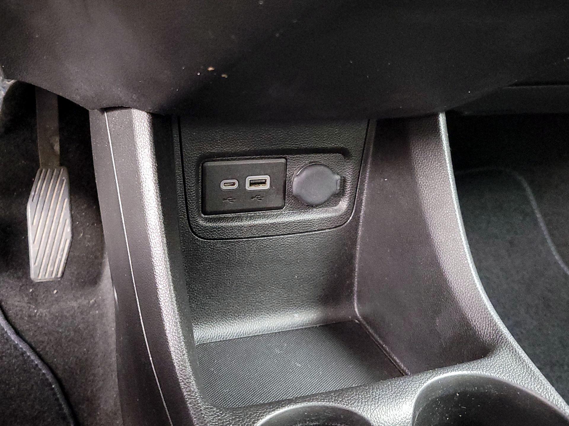 Thumbnail: 2021 Chevrolet Spark - 18