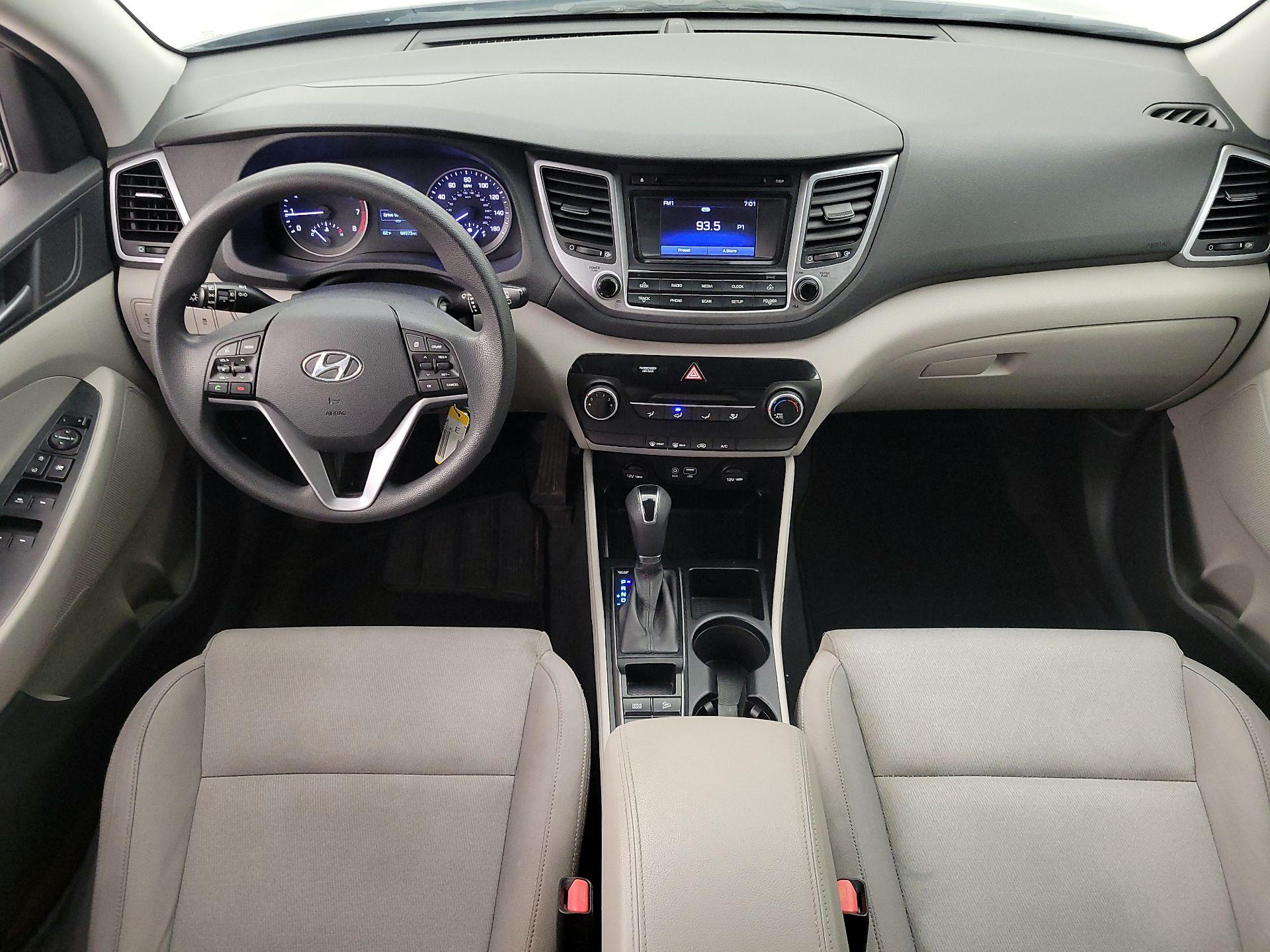 Thumbnail: 2016 Hyundai Tucson - 9