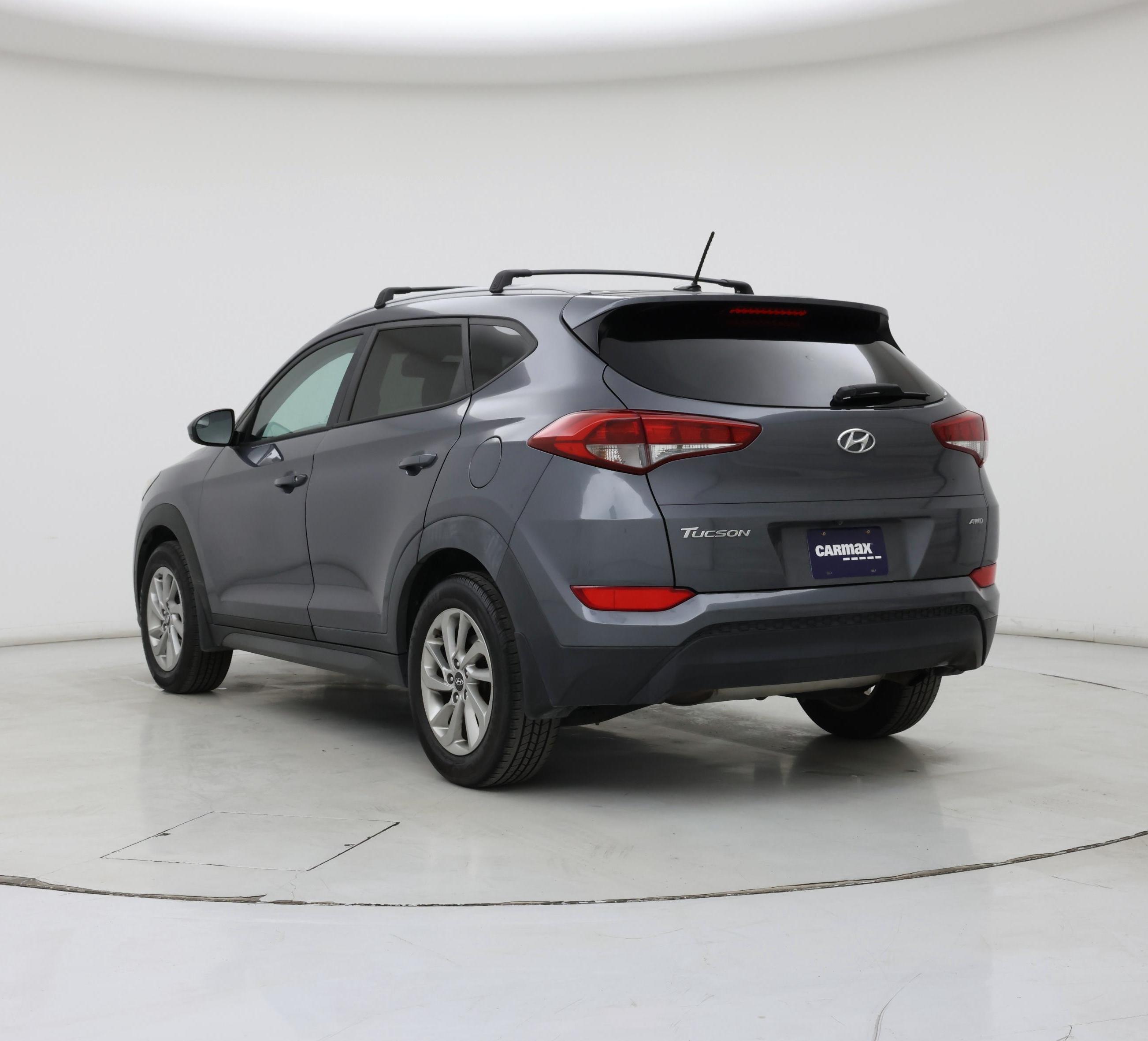 Thumbnail: 2016 Hyundai Tucson - 2