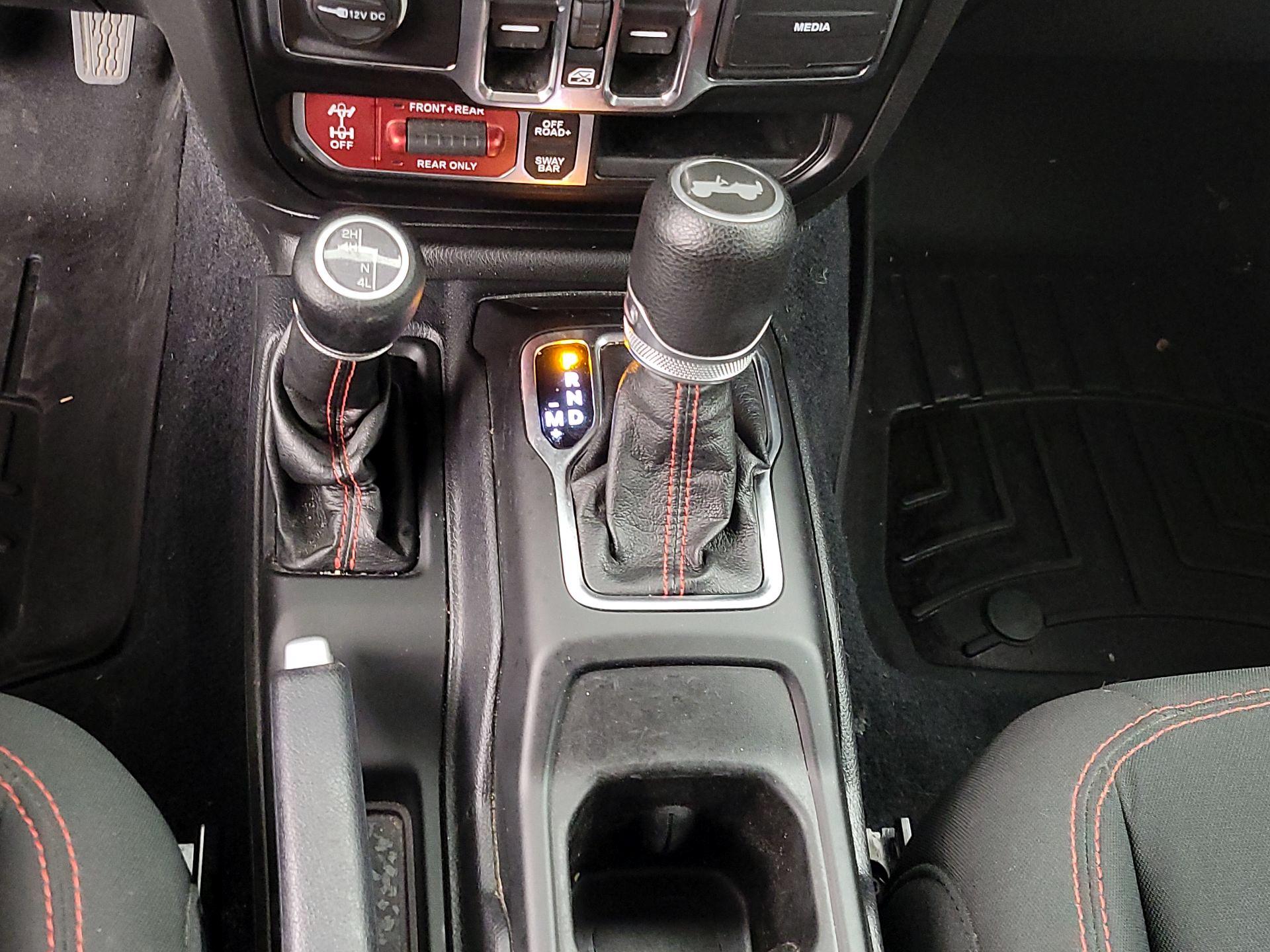 Thumbnail: 2021 Jeep Wrangler - 17