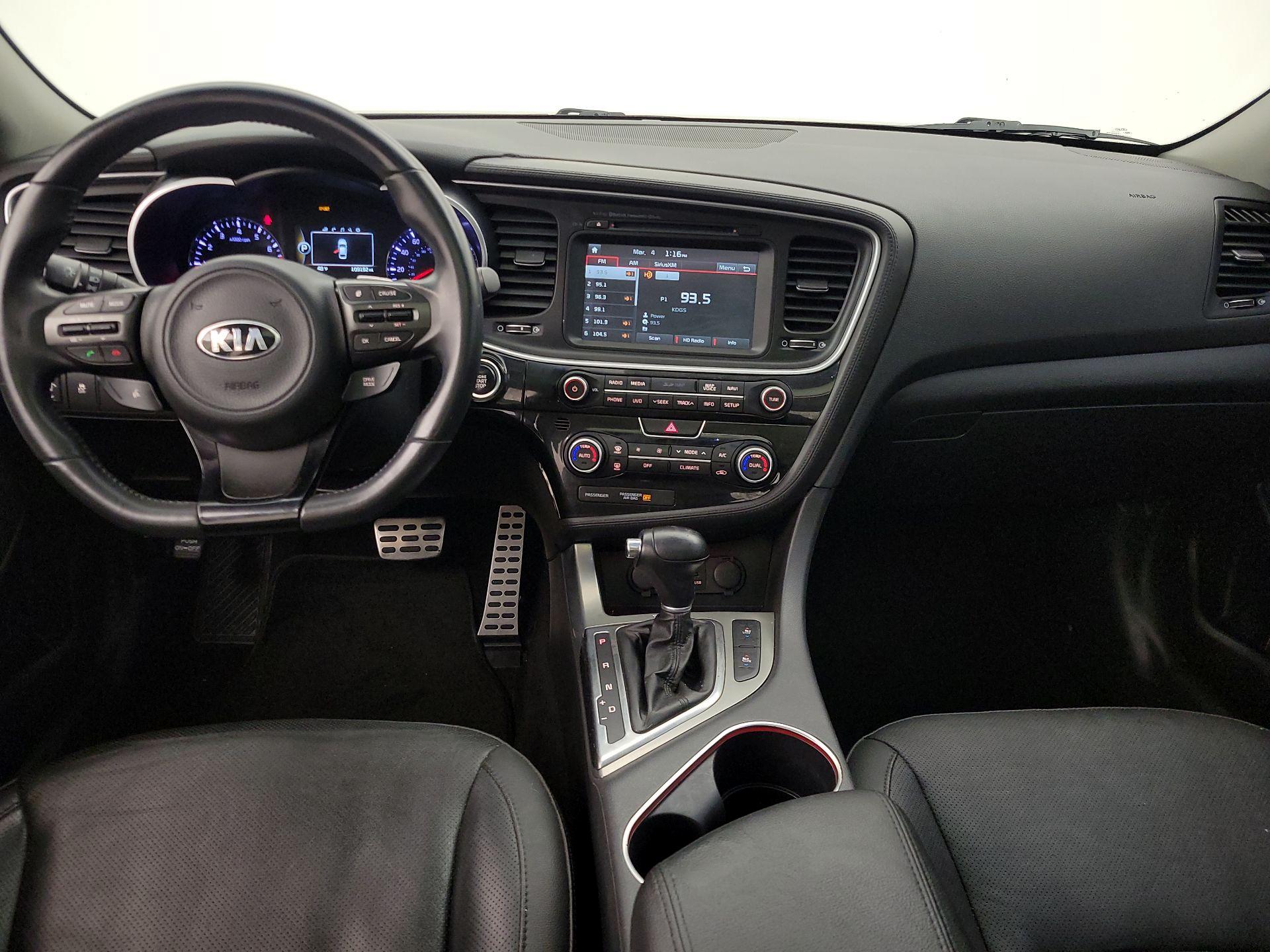 Thumbnail: 2015 Kia Optima - 9