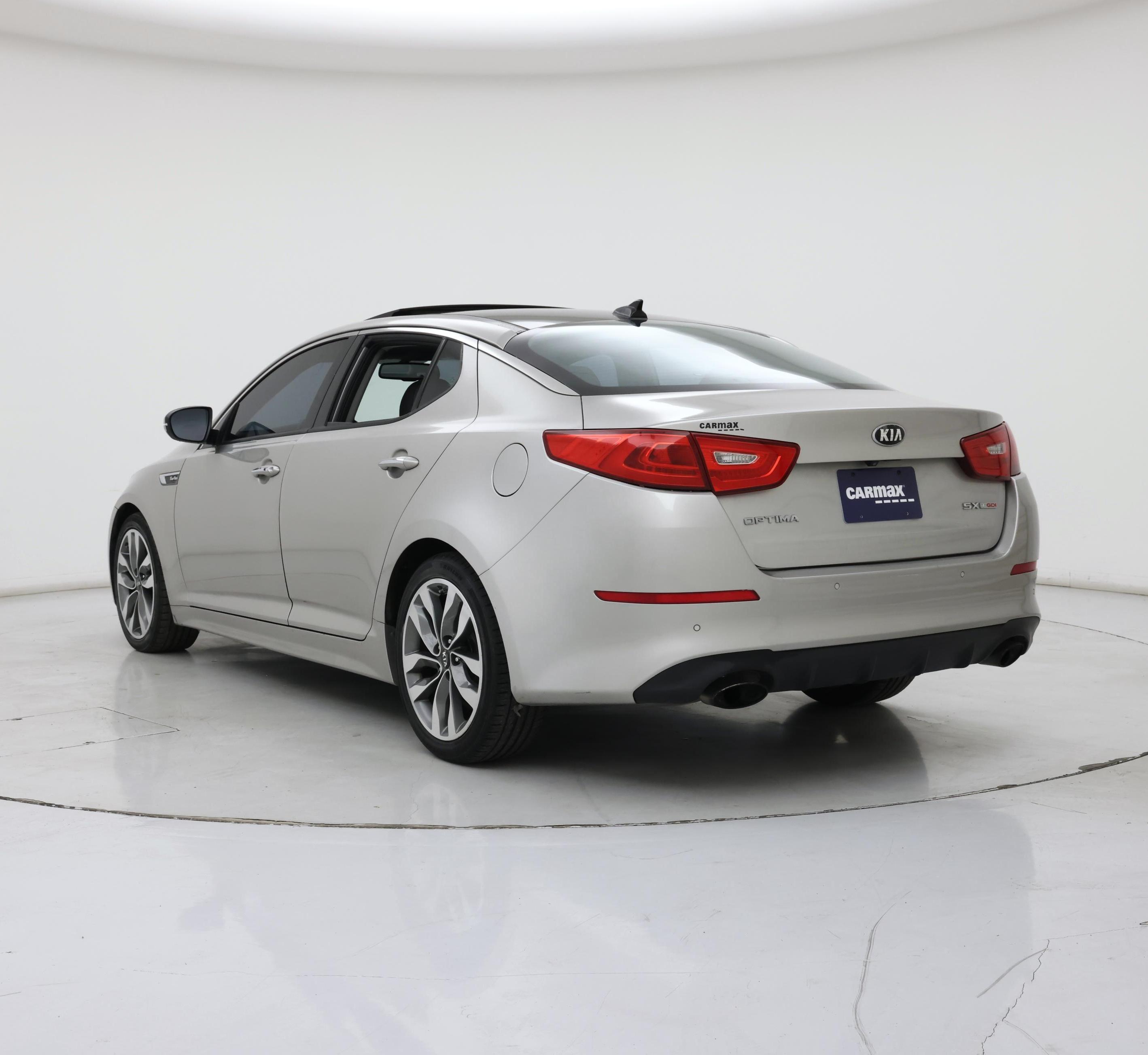 Thumbnail: 2015 Kia Optima - 2