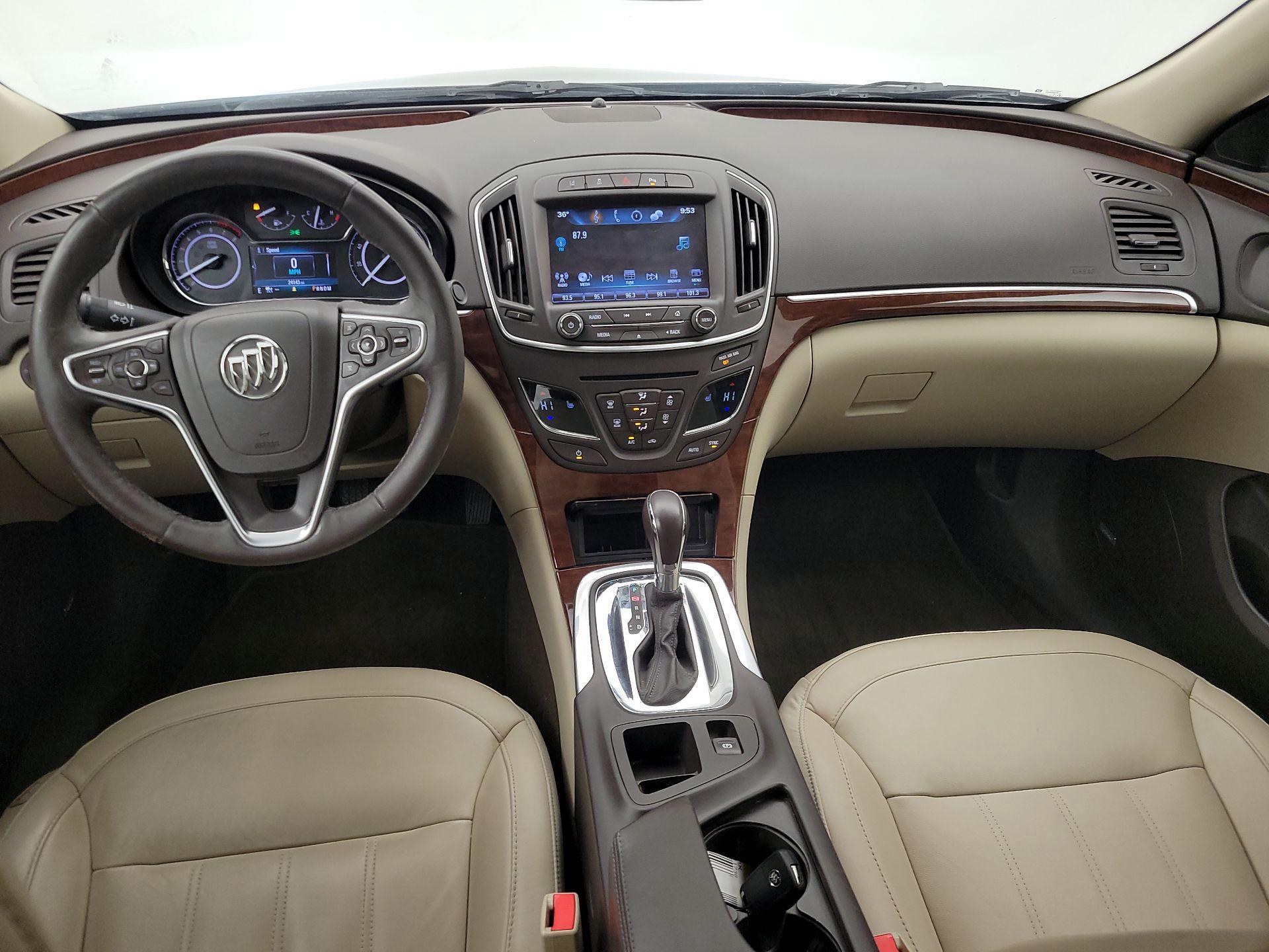 Thumbnail: 2017 Buick Regal - 9