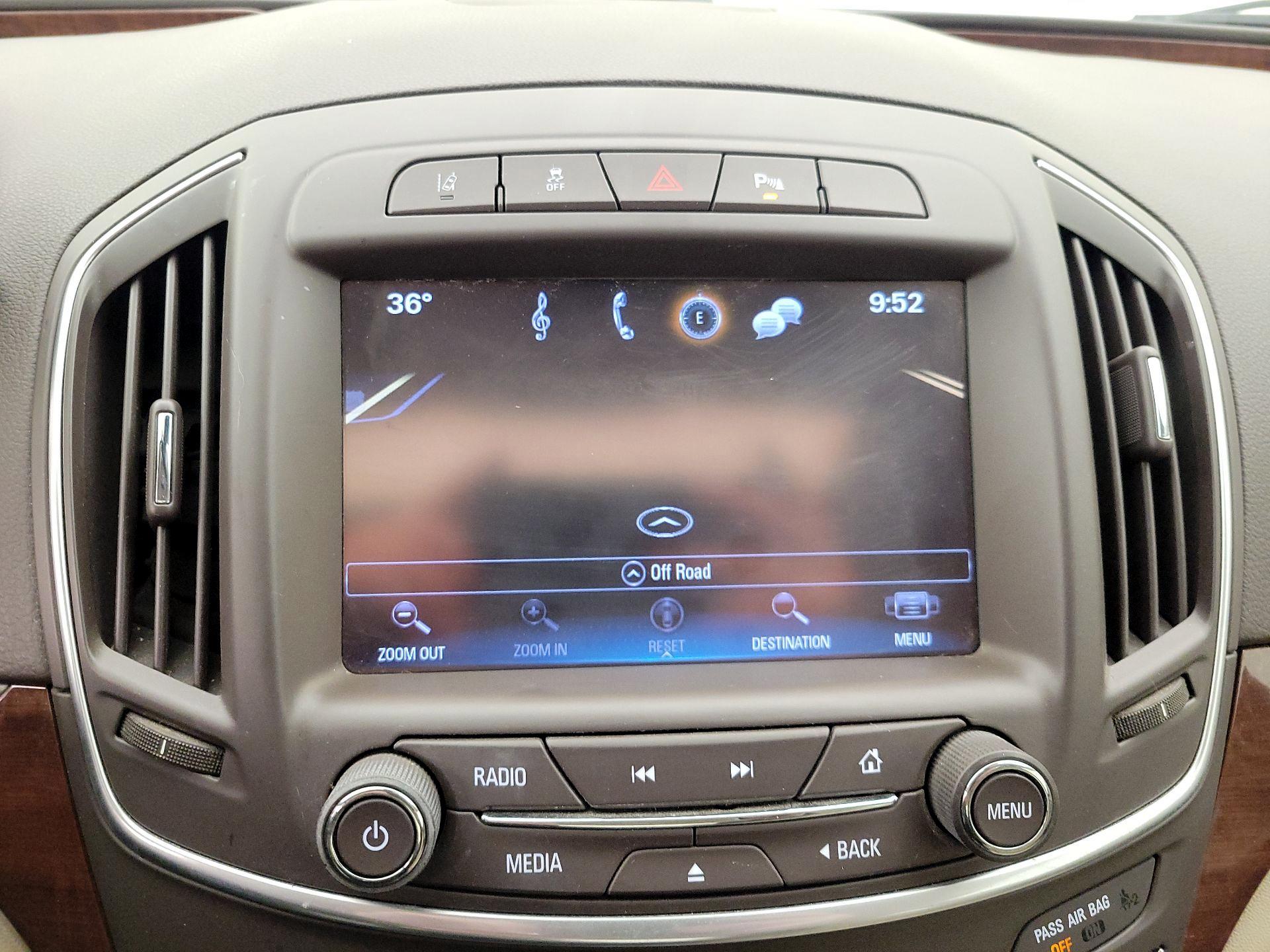 Thumbnail: 2017 Buick Regal - 14