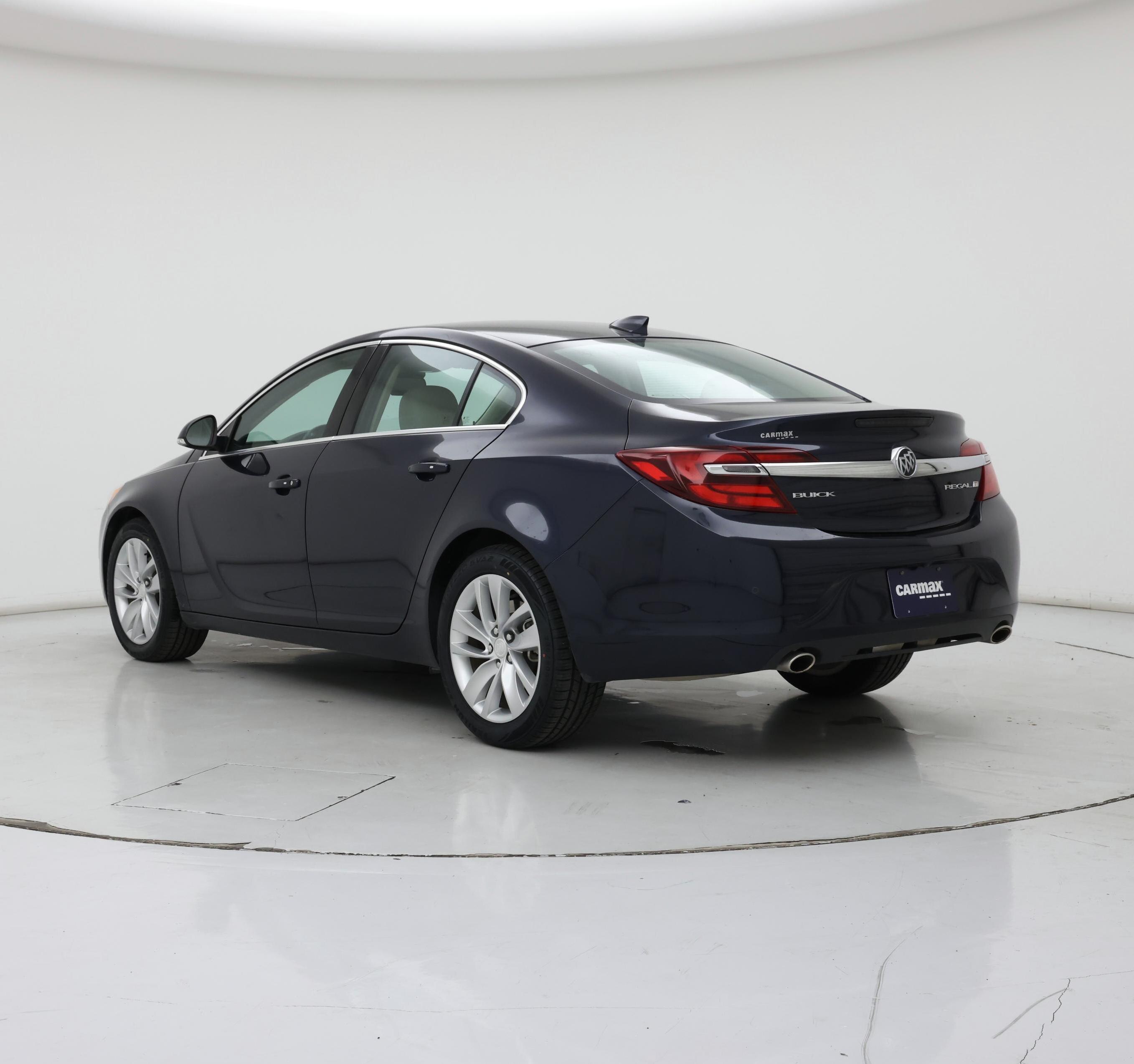 Thumbnail: 2017 Buick Regal - 2