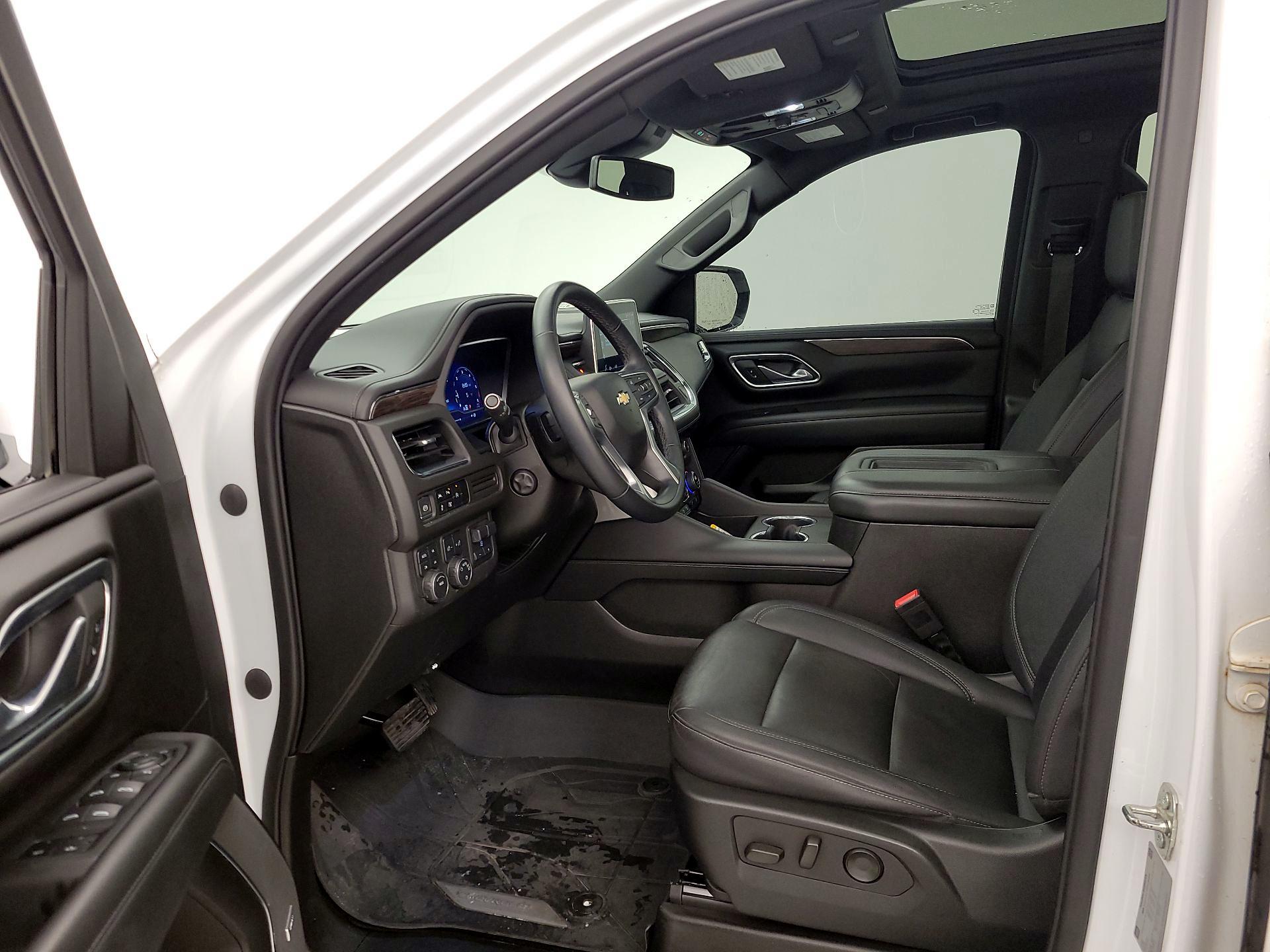 Thumbnail: 2023 Chevrolet Tahoe - 11