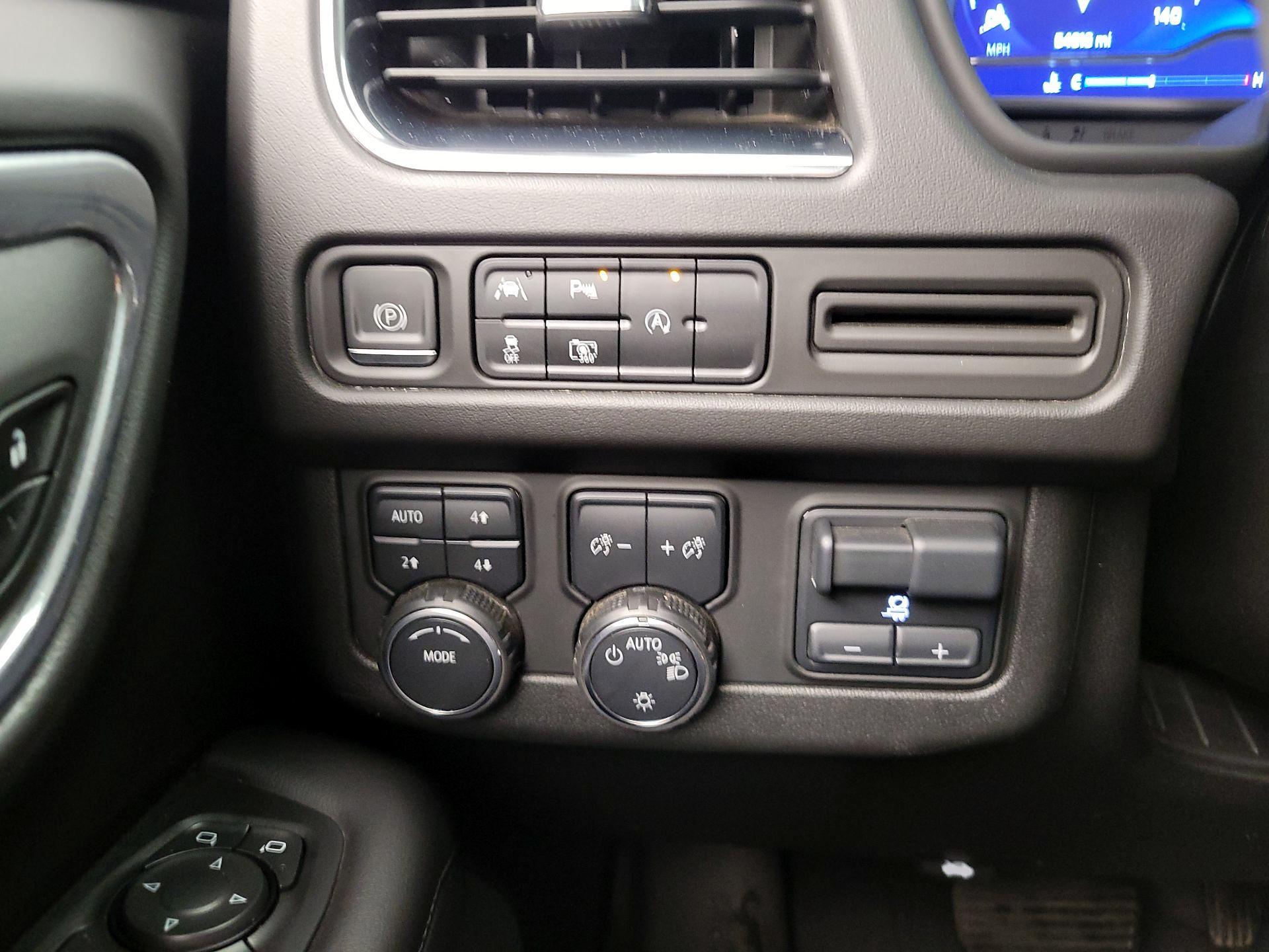 Thumbnail: 2023 Chevrolet Tahoe - 13