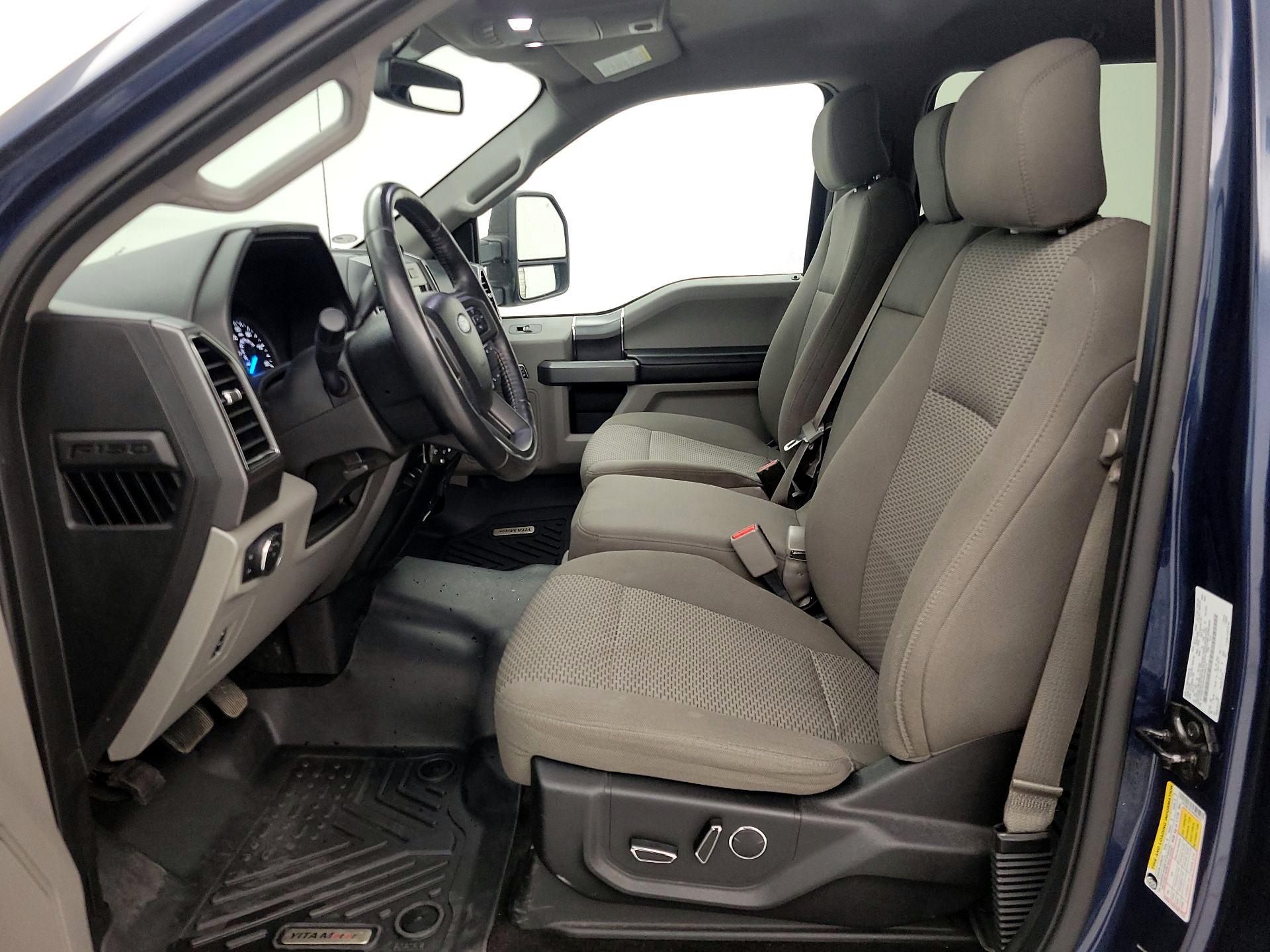 Thumbnail: 2017 Ford F-150 - 11