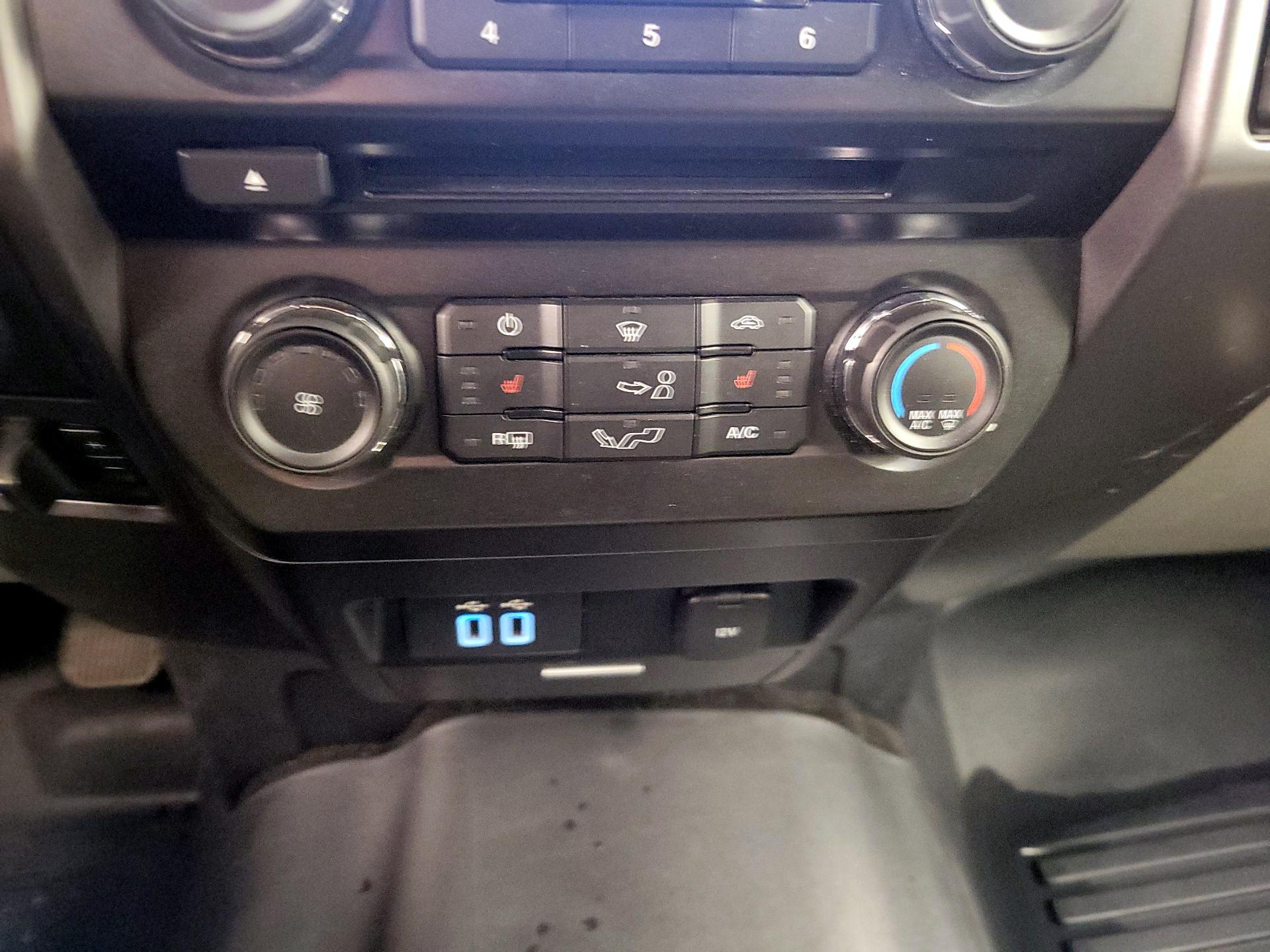 Thumbnail: 2017 Ford F-150 - 16