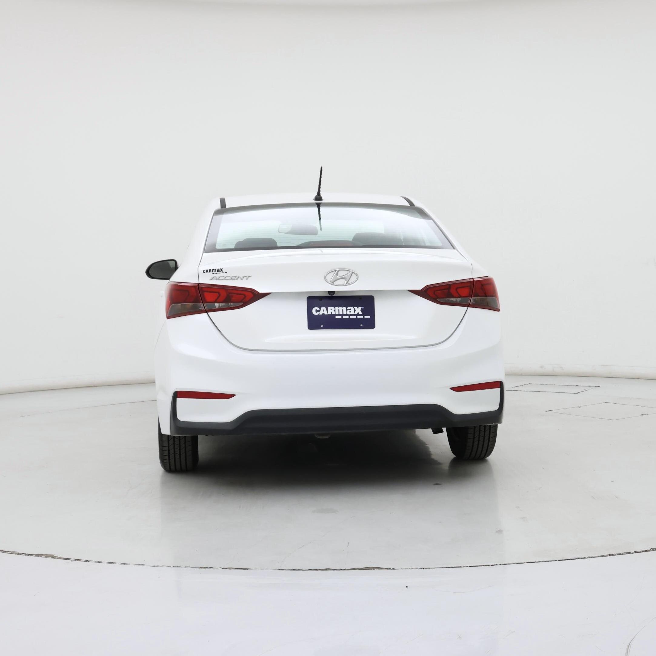 Thumbnail: 2019 Hyundai Accent - 6