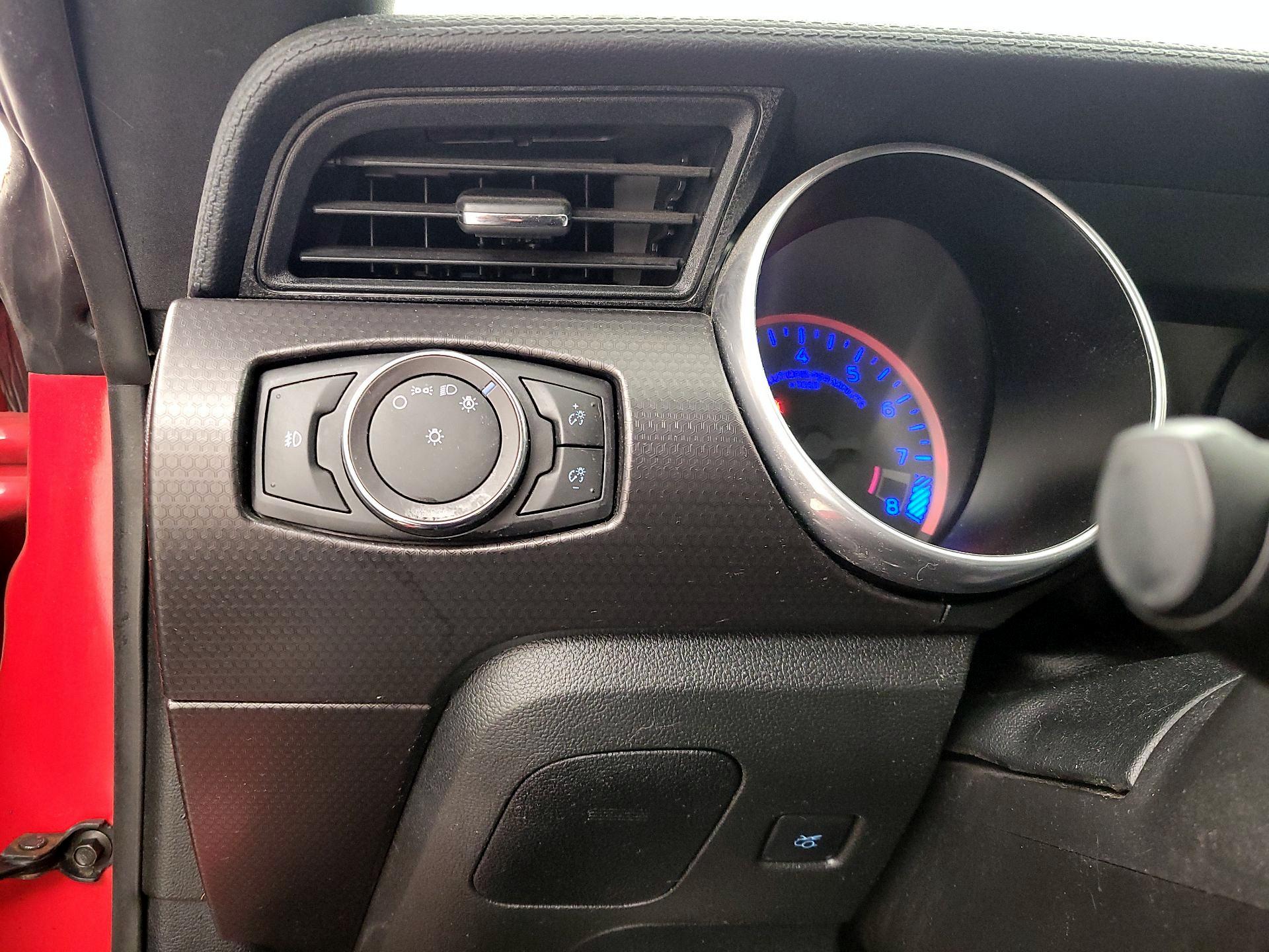 Thumbnail: 2019 Ford Mustang - 13