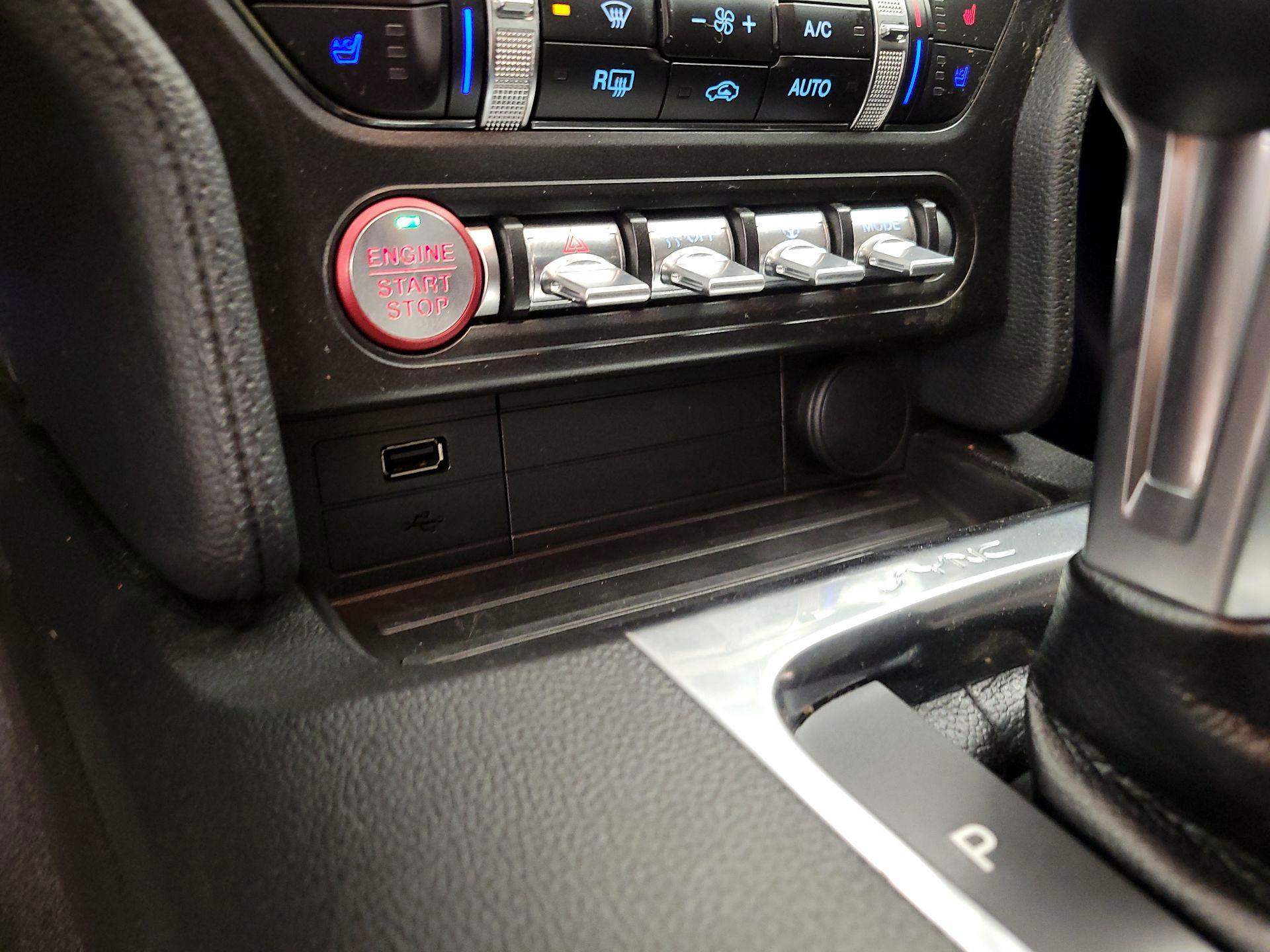 Thumbnail: 2019 Ford Mustang - 19