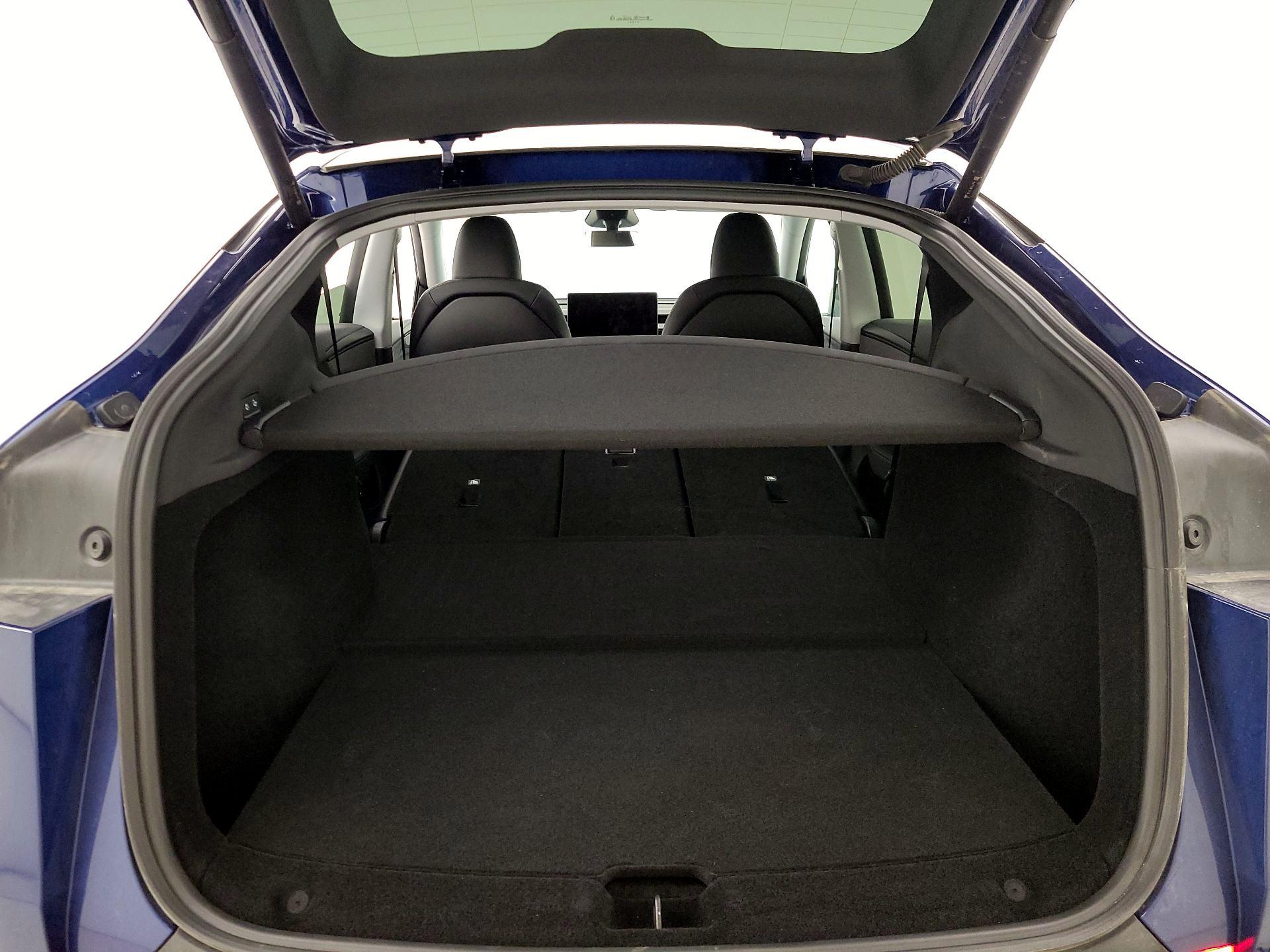 Thumbnail: 2026 Tesla Model Y - 20