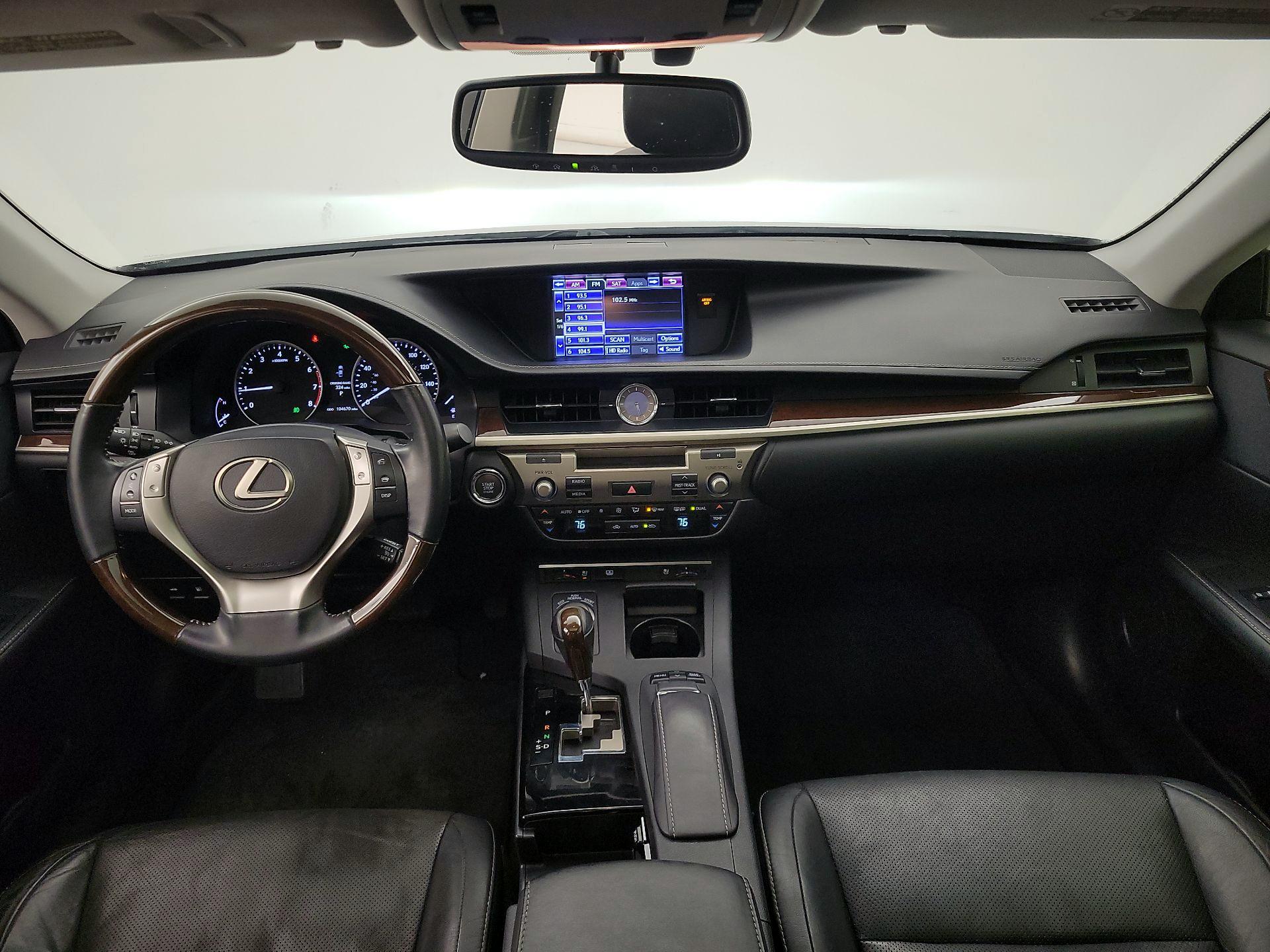 Thumbnail: 2014 Lexus ES - 9