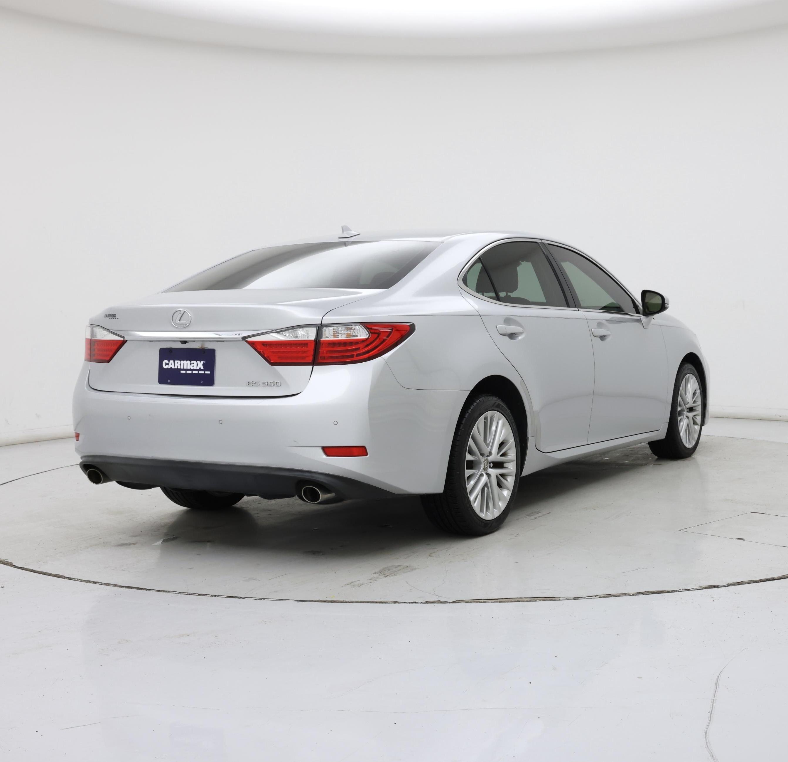 Thumbnail: 2014 Lexus ES - 8