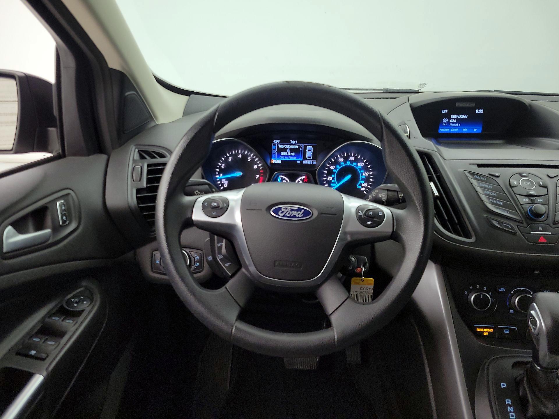 Thumbnail: 2016 Ford Escape - 10