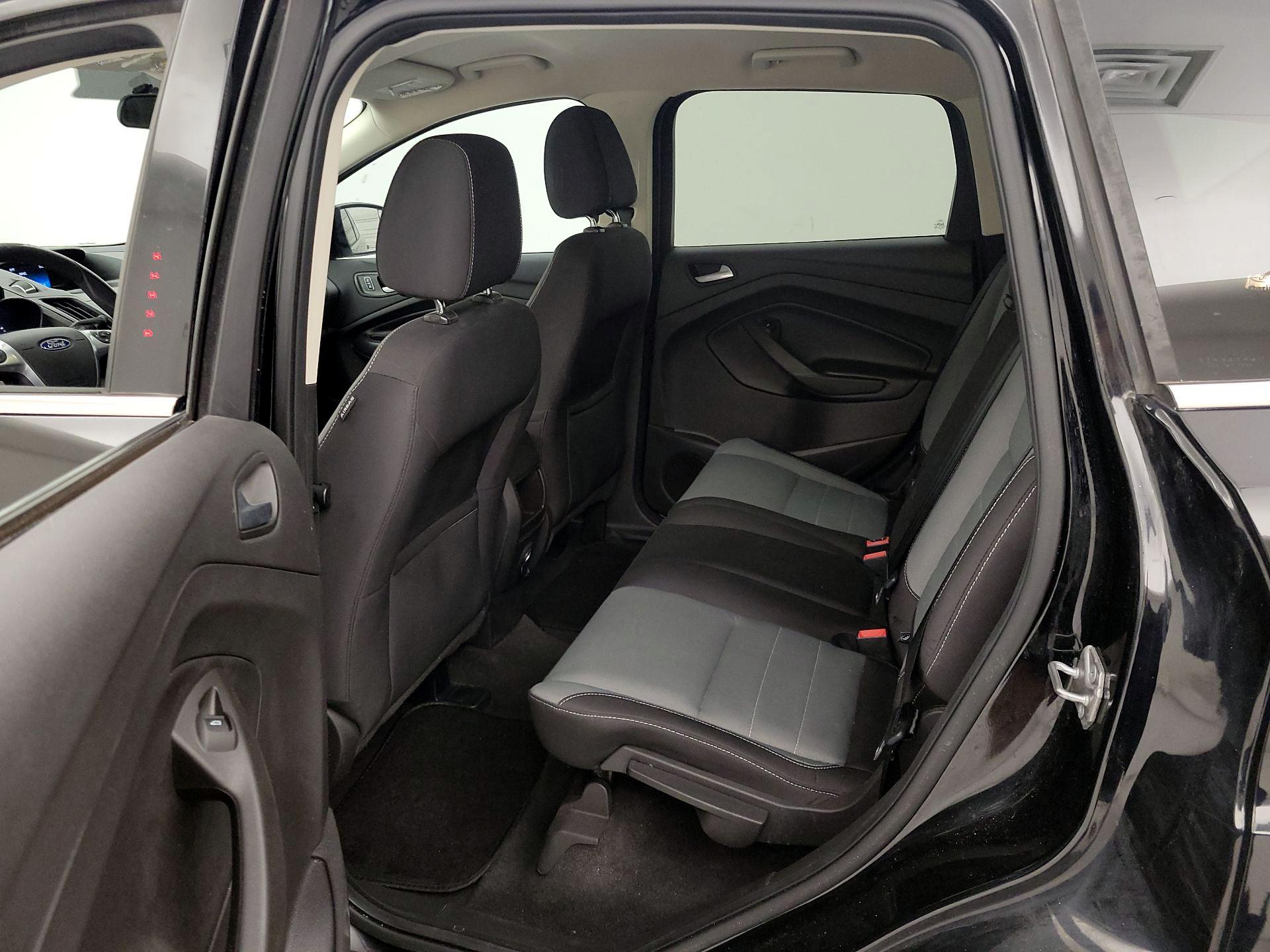 Thumbnail: 2016 Ford Escape - 18