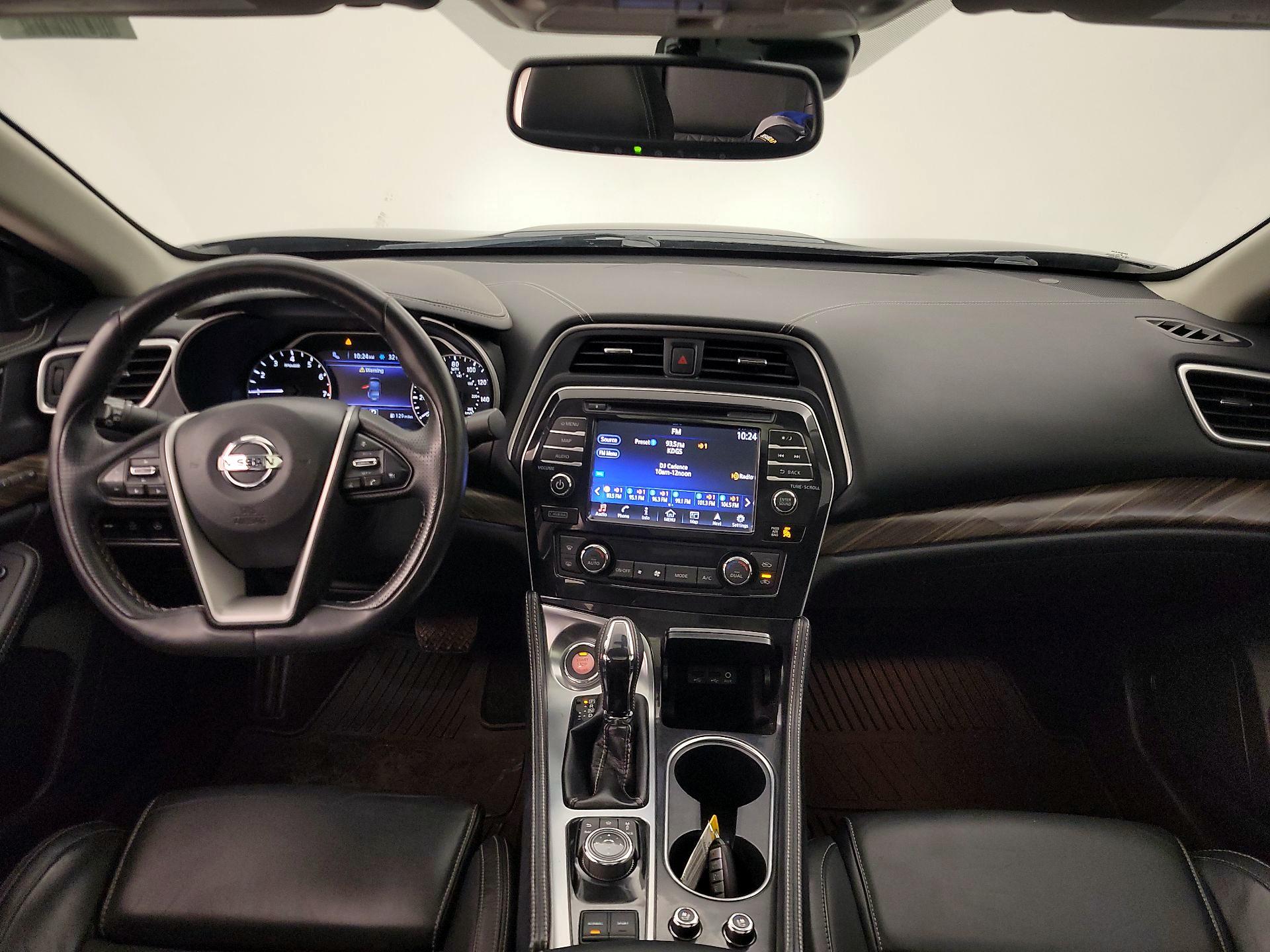 Thumbnail: 2016 Nissan Maxima - 9