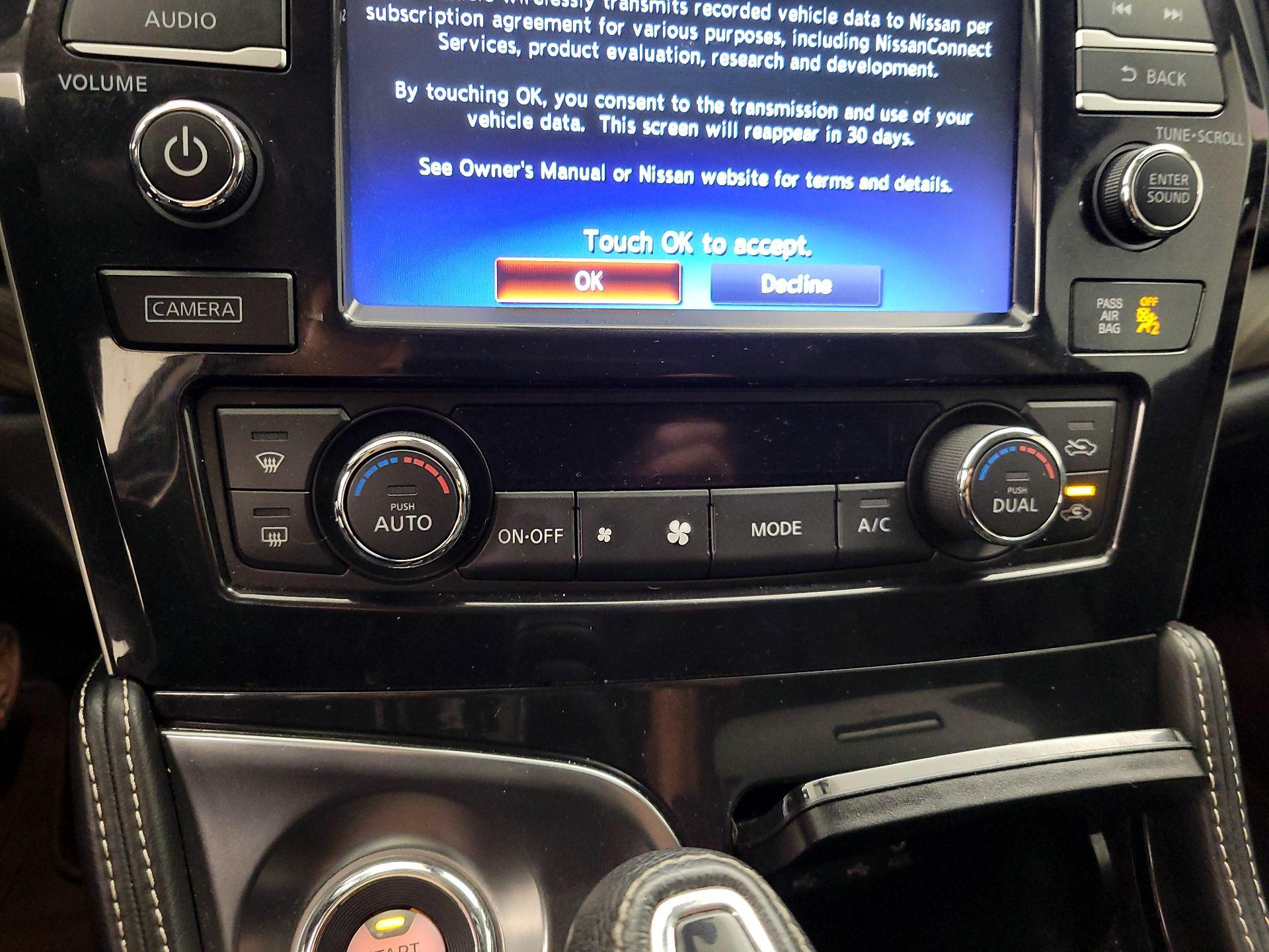 Thumbnail: 2016 Nissan Maxima - 17