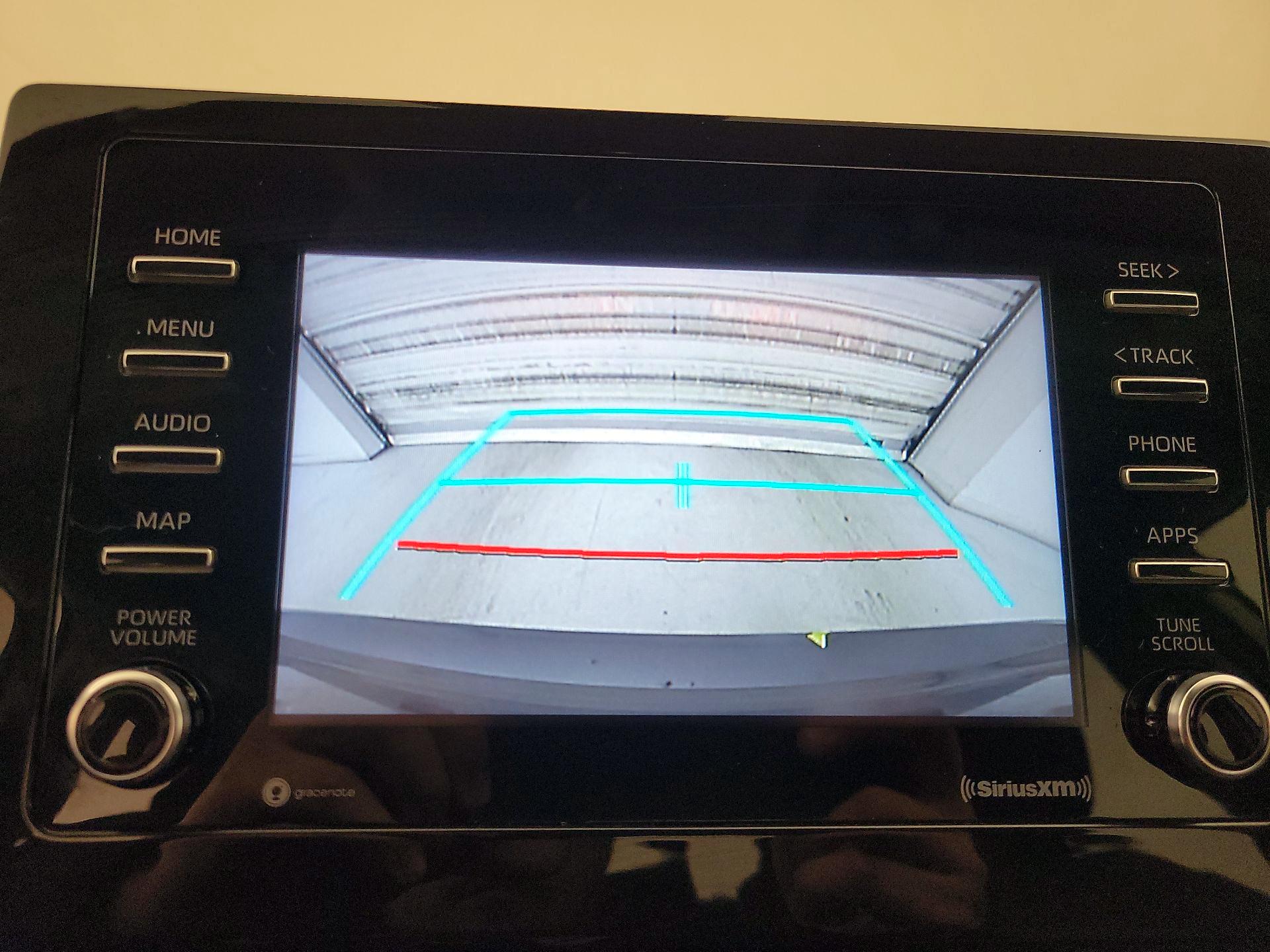 Thumbnail: 2021 Toyota Camry - 14