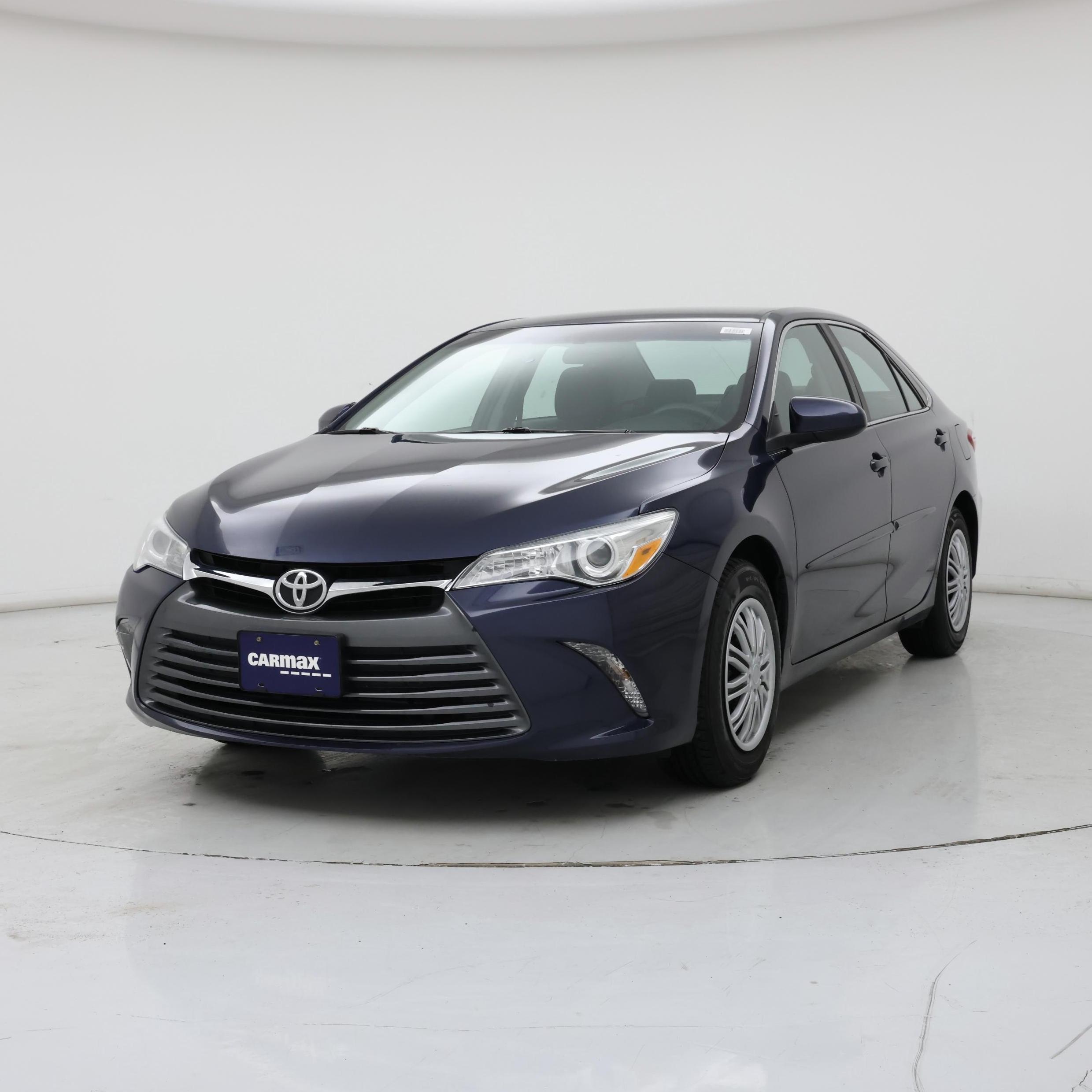 Thumbnail: 2015 Toyota Camry - 4