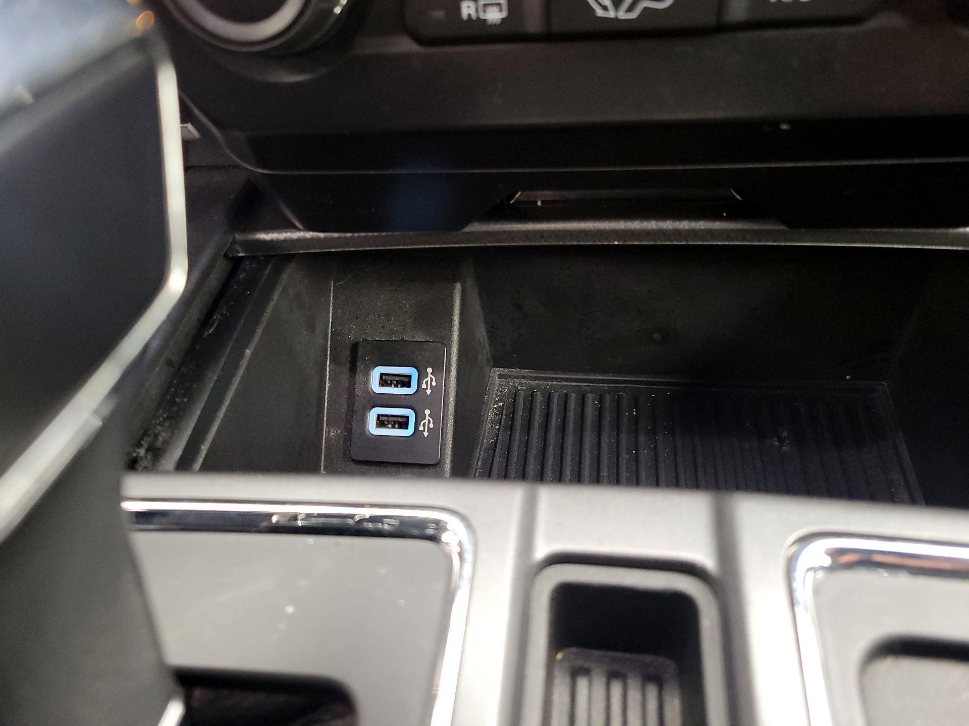 Thumbnail: 2017 Ford F-150 - 19