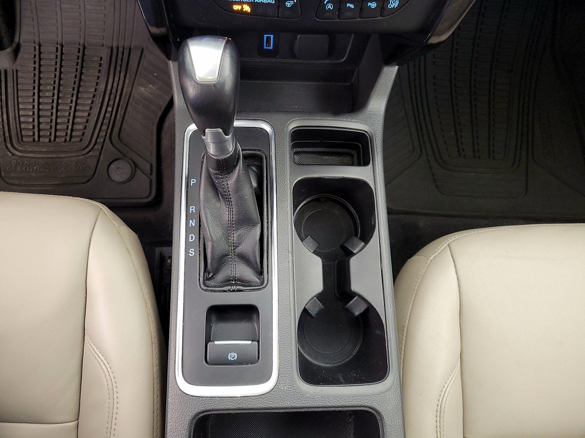 Thumbnail: 2017 Ford Escape - 18