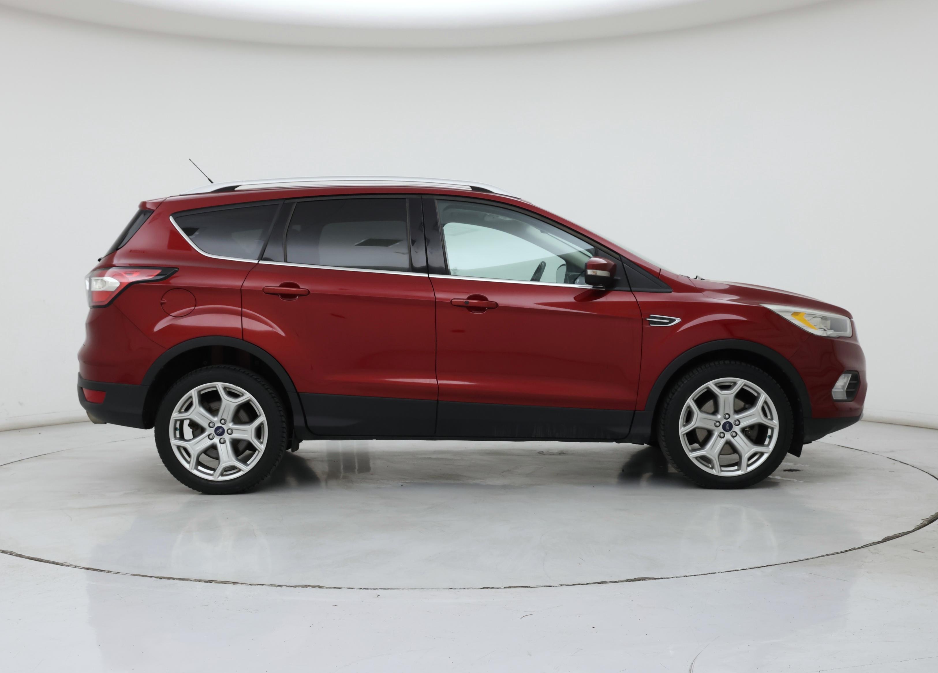 Thumbnail: 2017 Ford Escape - 7