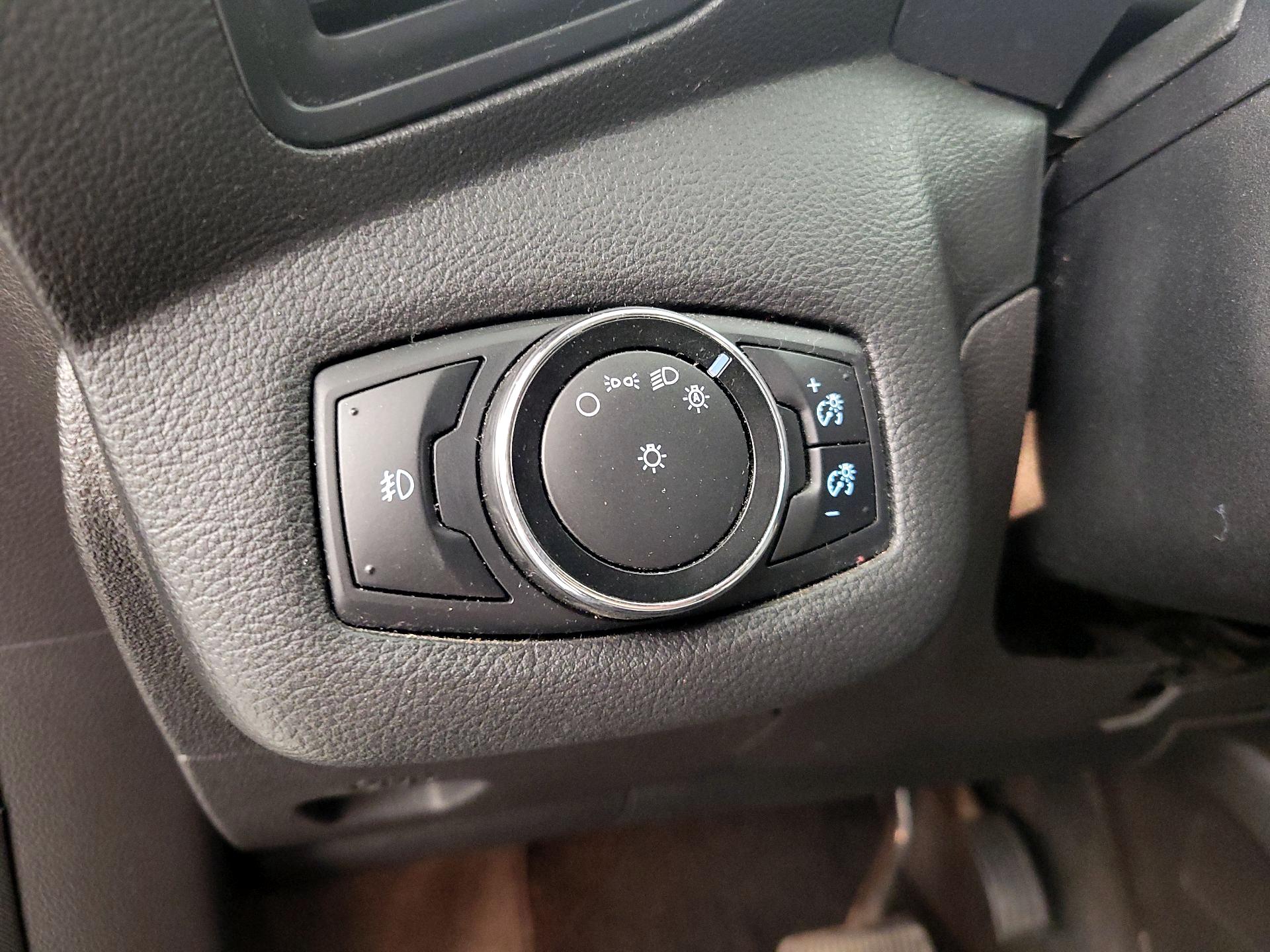 Thumbnail: 2014 Ford Escape - 13