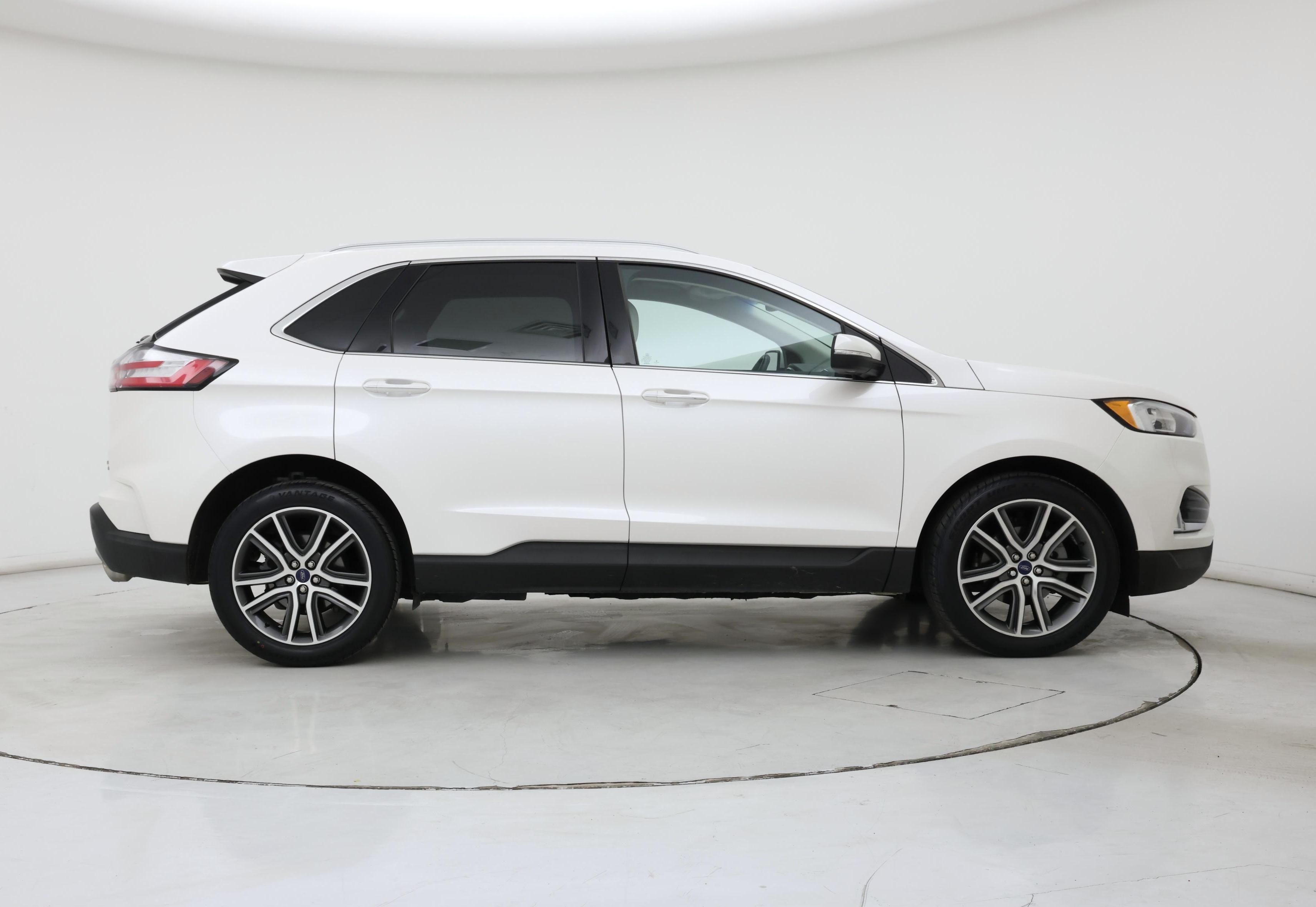 Thumbnail: 2019 Ford Edge - 7