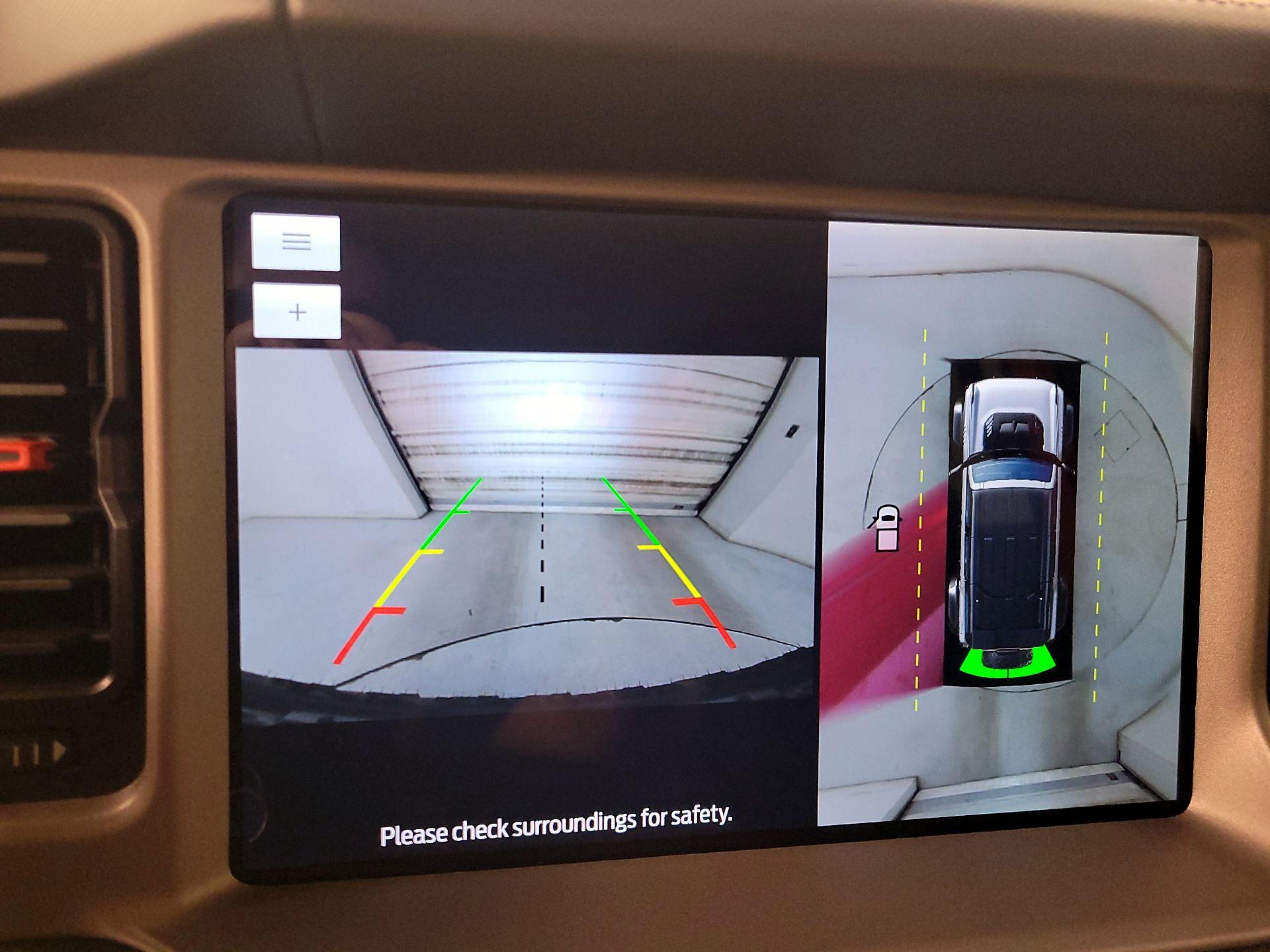 Thumbnail: 2023 Ford Bronco - 15