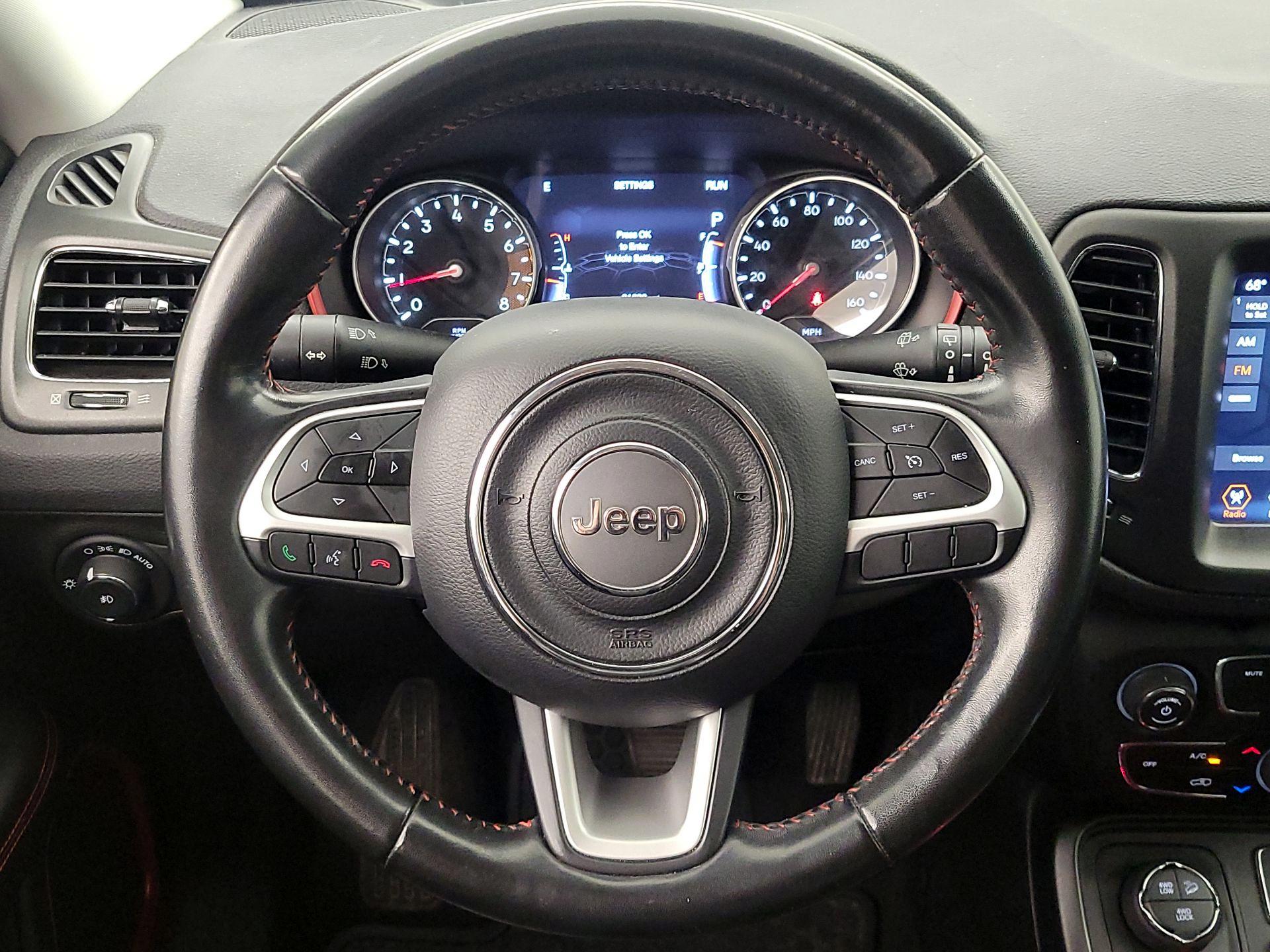 Thumbnail: 2020 Jeep Compass - 10