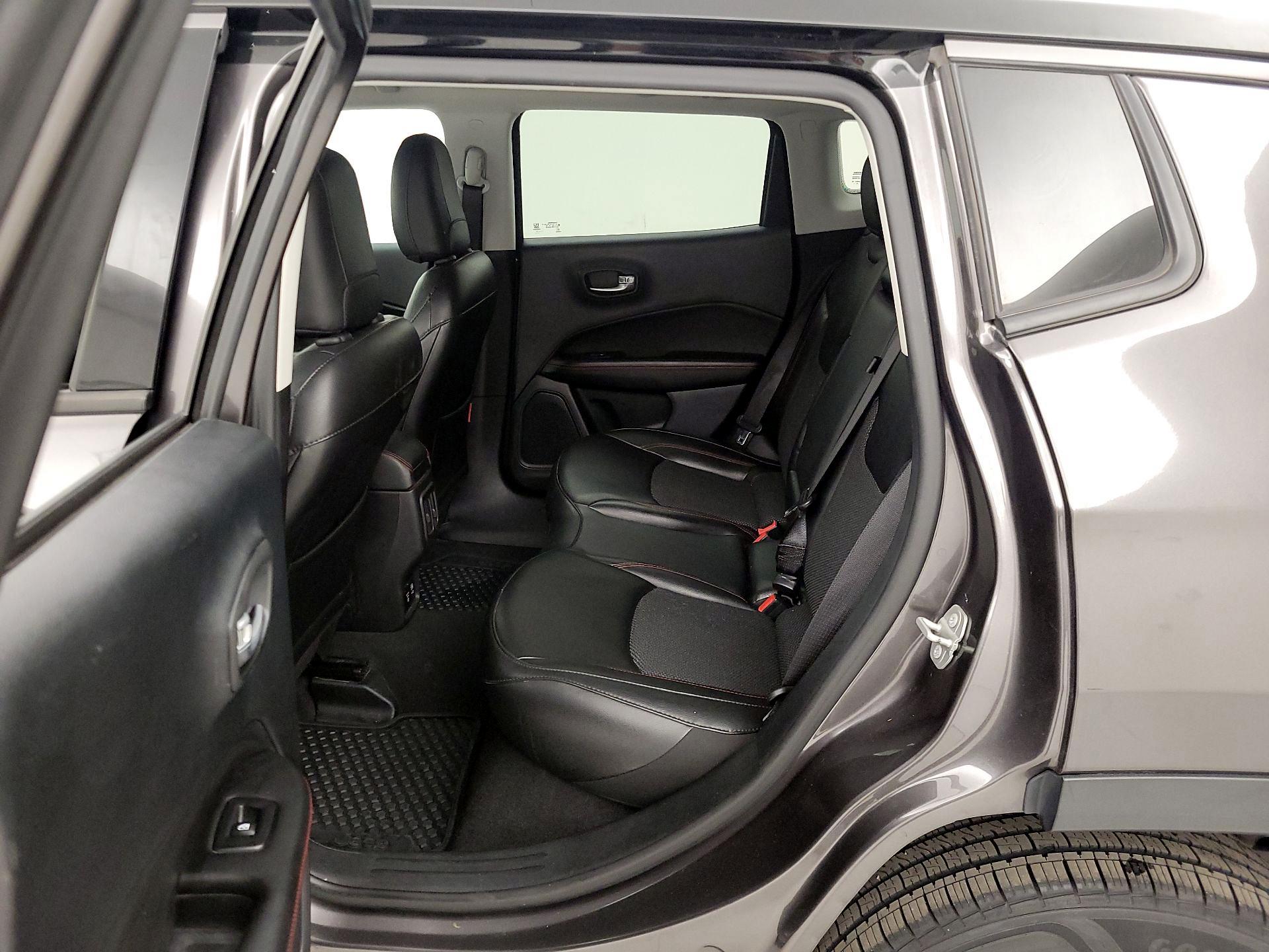 Thumbnail: 2020 Jeep Compass - 19