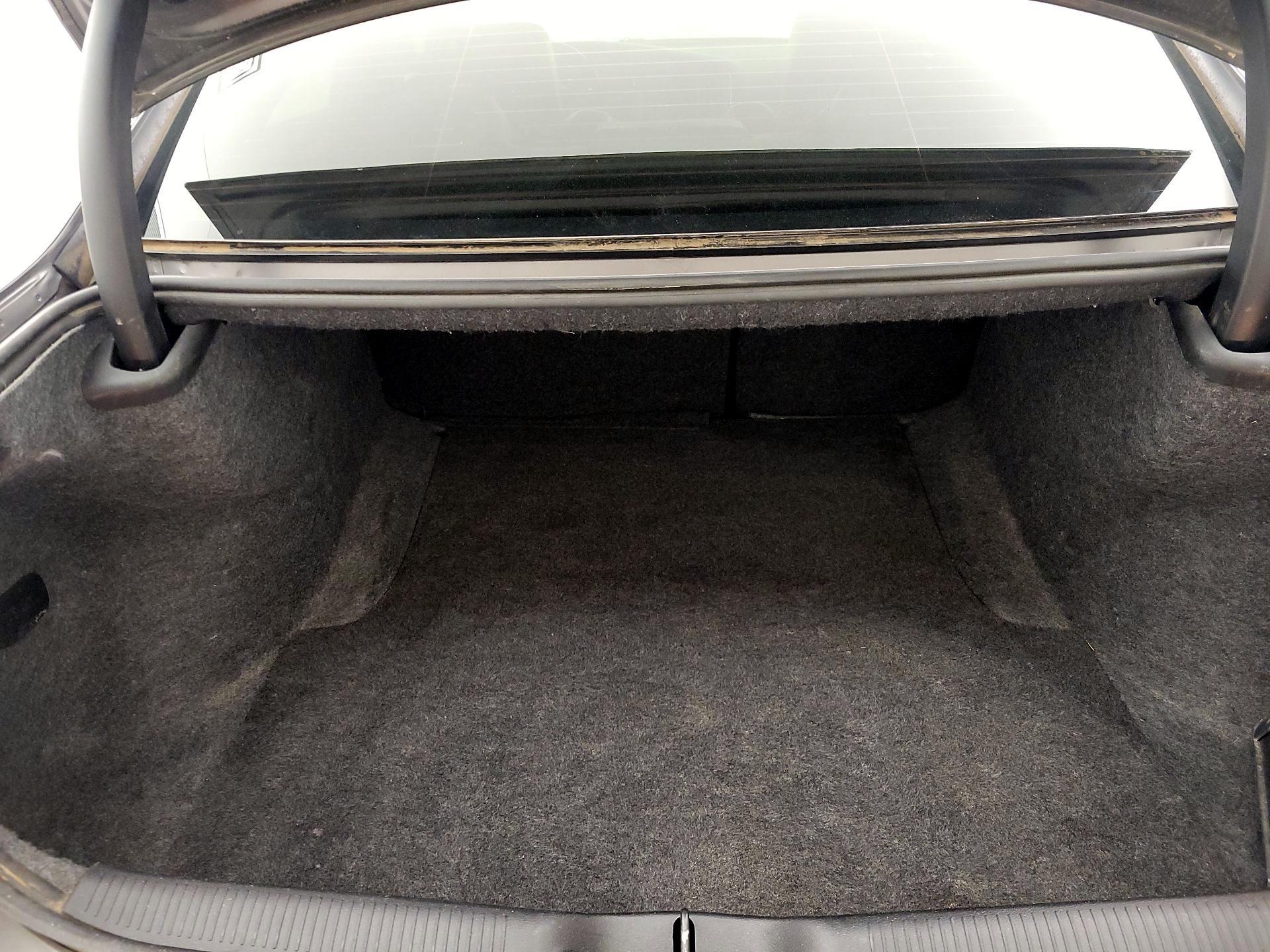 Thumbnail: 2019 Dodge Charger - 20