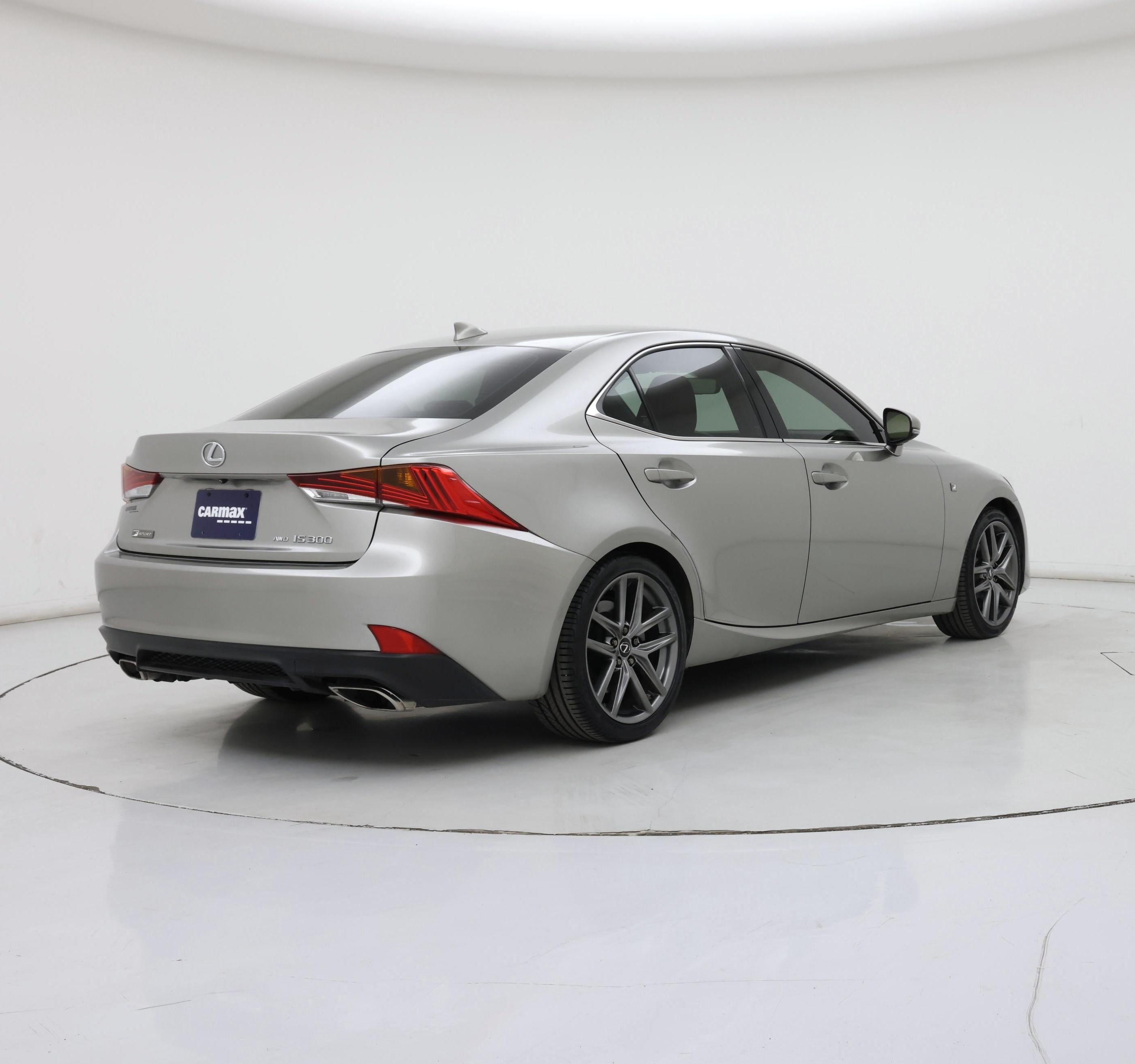 Thumbnail: 2019 Lexus IS - 8